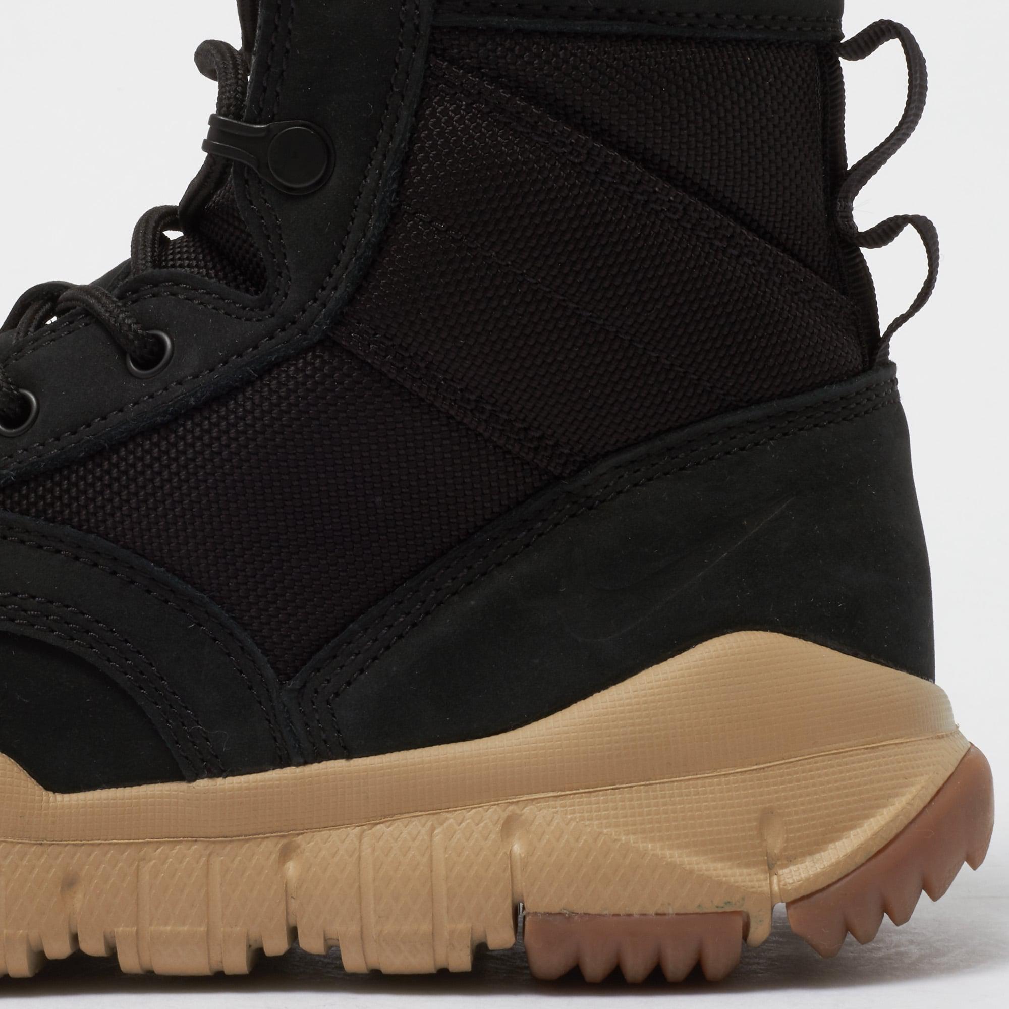 Nike Sfb 6\