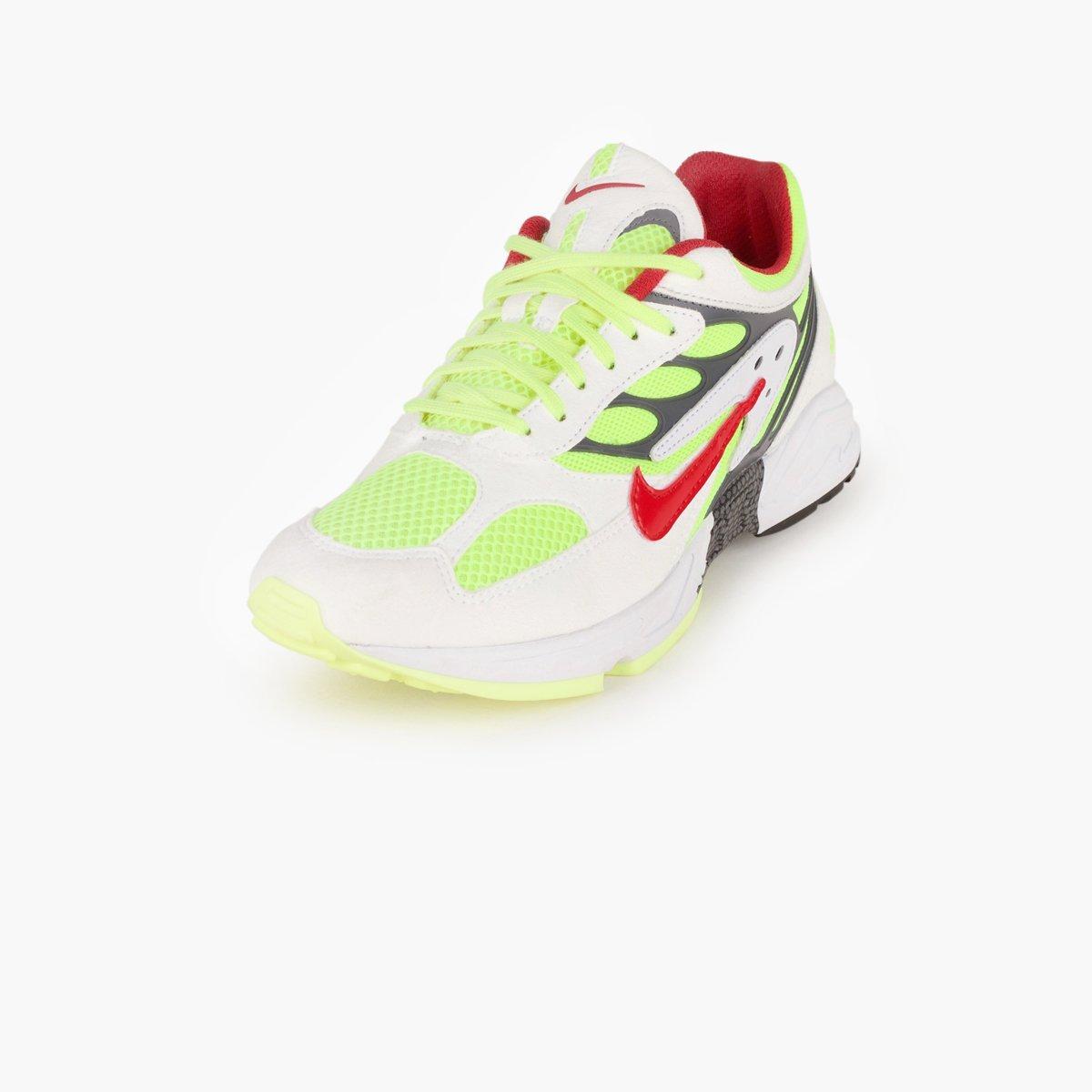 nike ghost racer beige