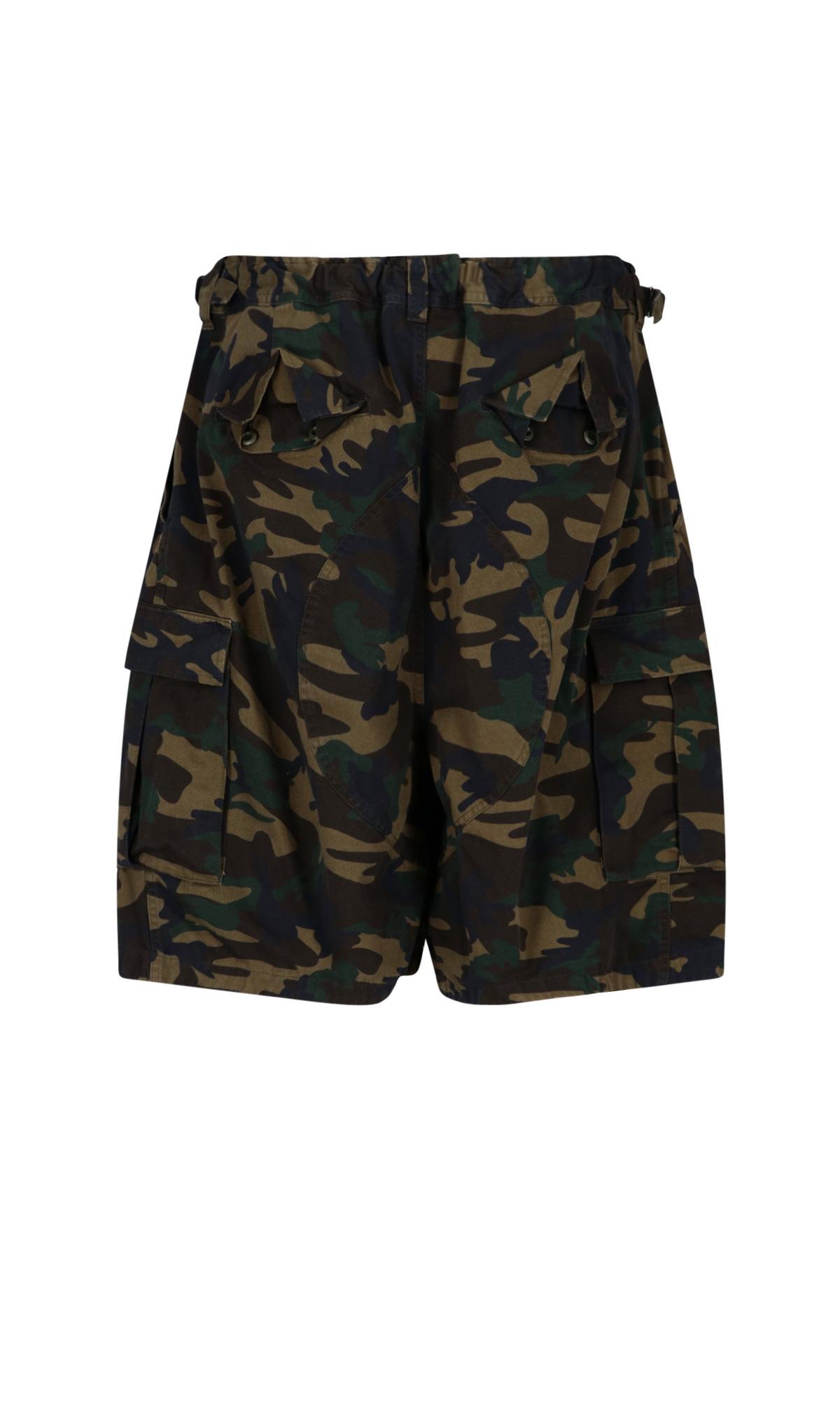 Balenciaga 'kick' Camouflage Cargo Shorts in Green for Men - Save 23% | Lyst