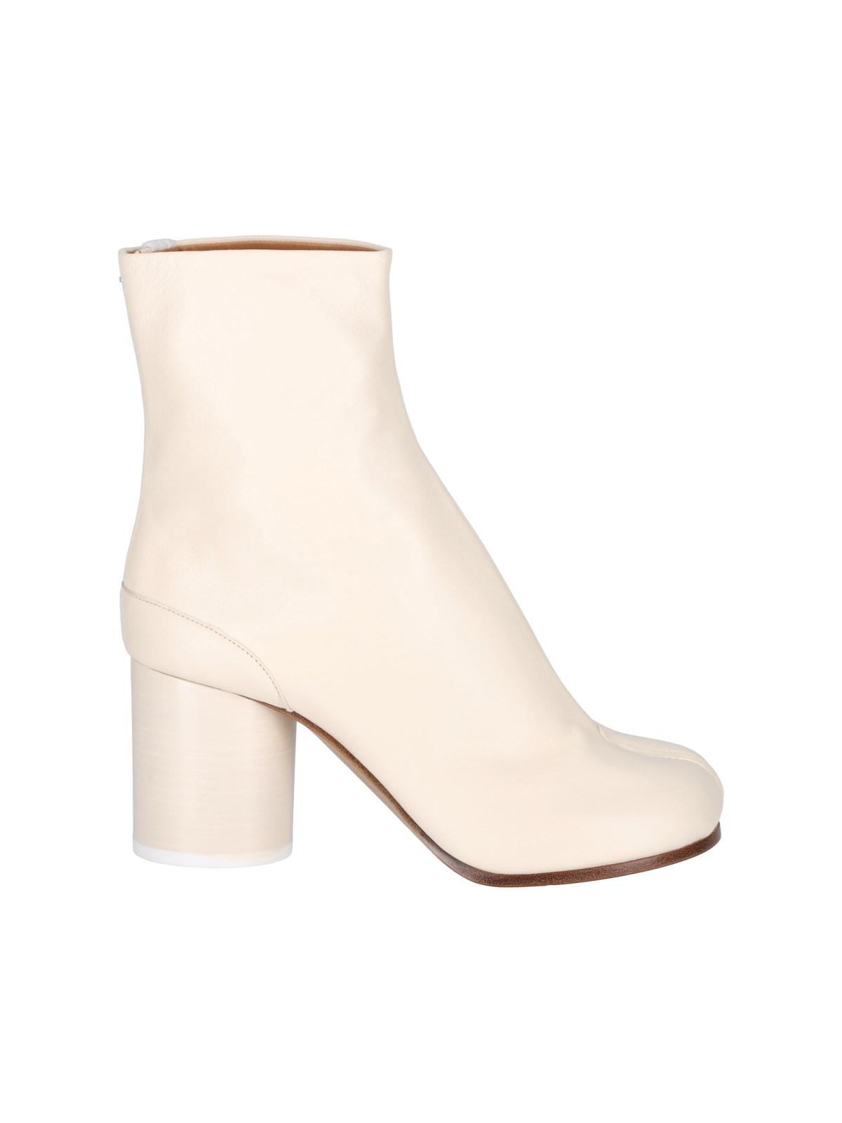 Maison Margiela 'tabi' Ankle Boots in Natural | Lyst