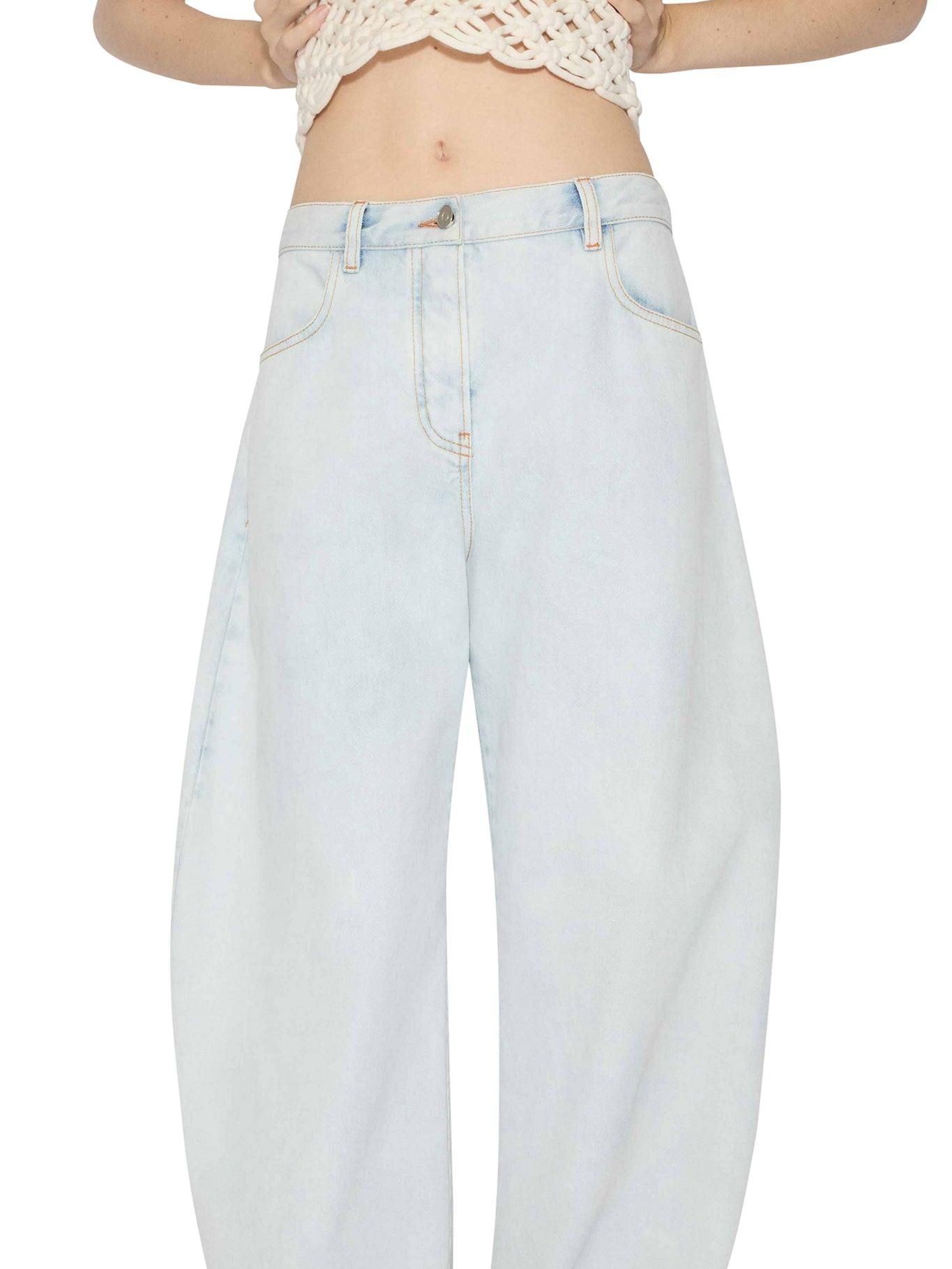 デニム・ジーパン Alaia Low waist rounded jeans White 33002982rb_999_f.jpg?impolicy=