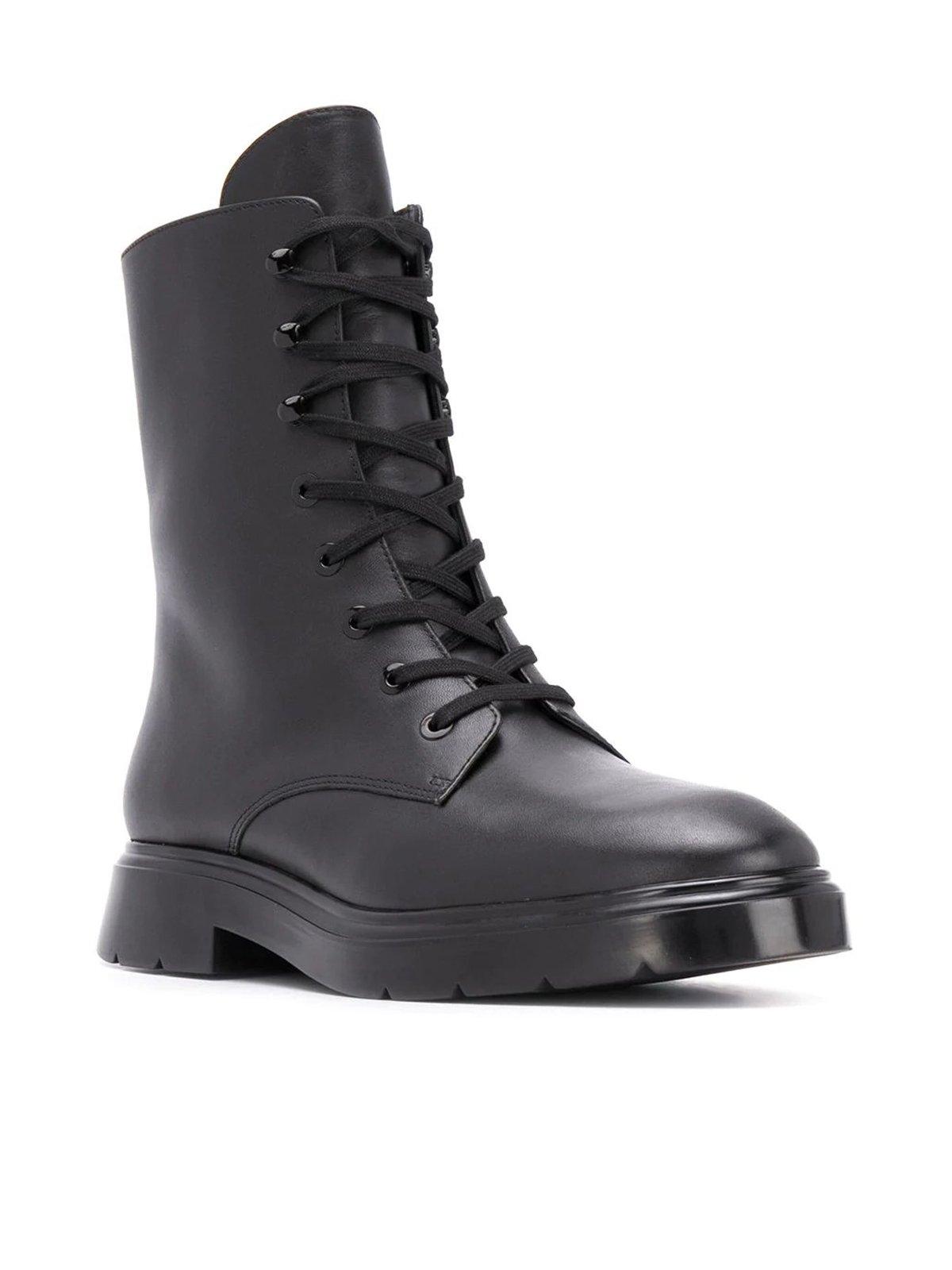 stuart weitzman the mckenzee boot
