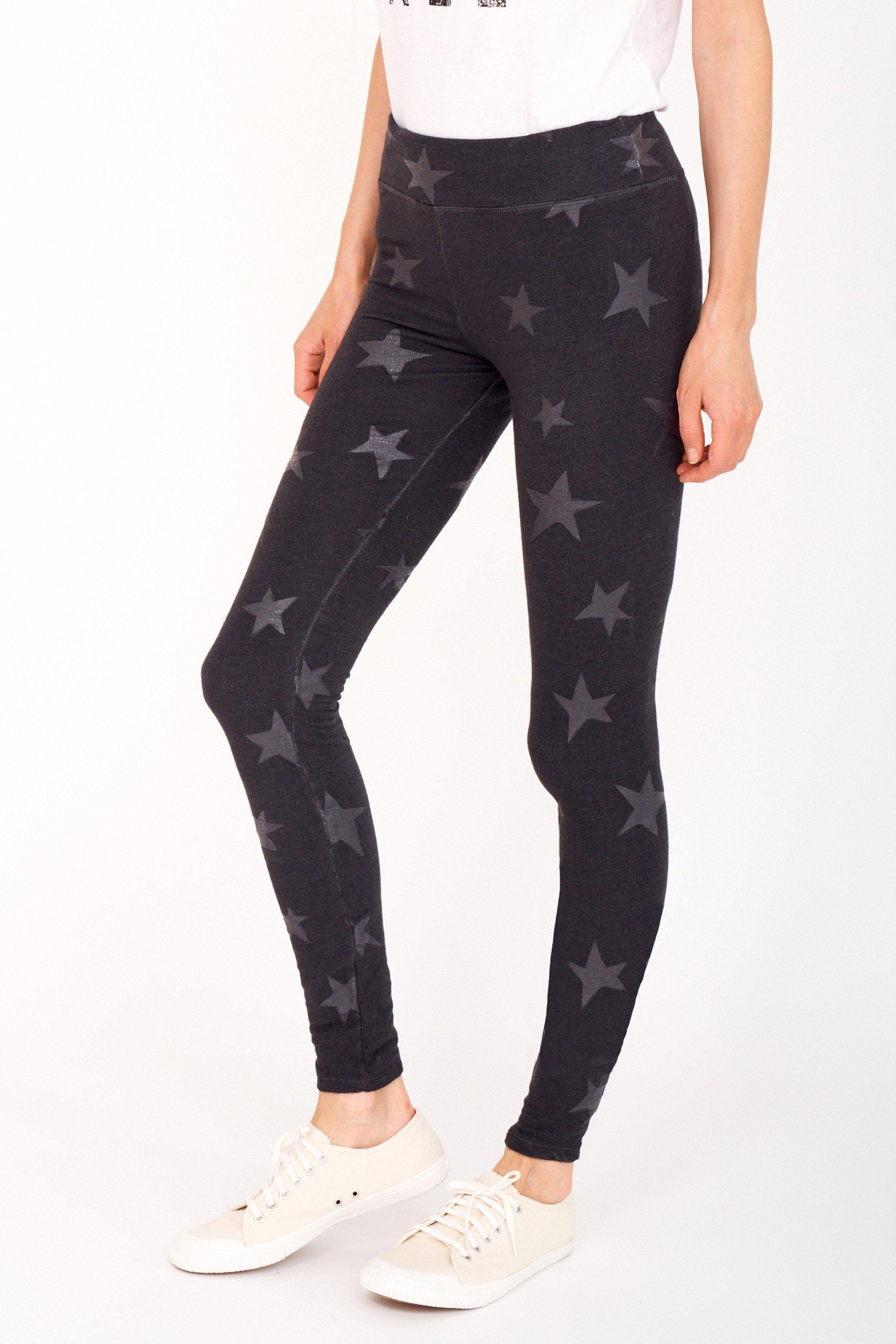 yoga pants with stars