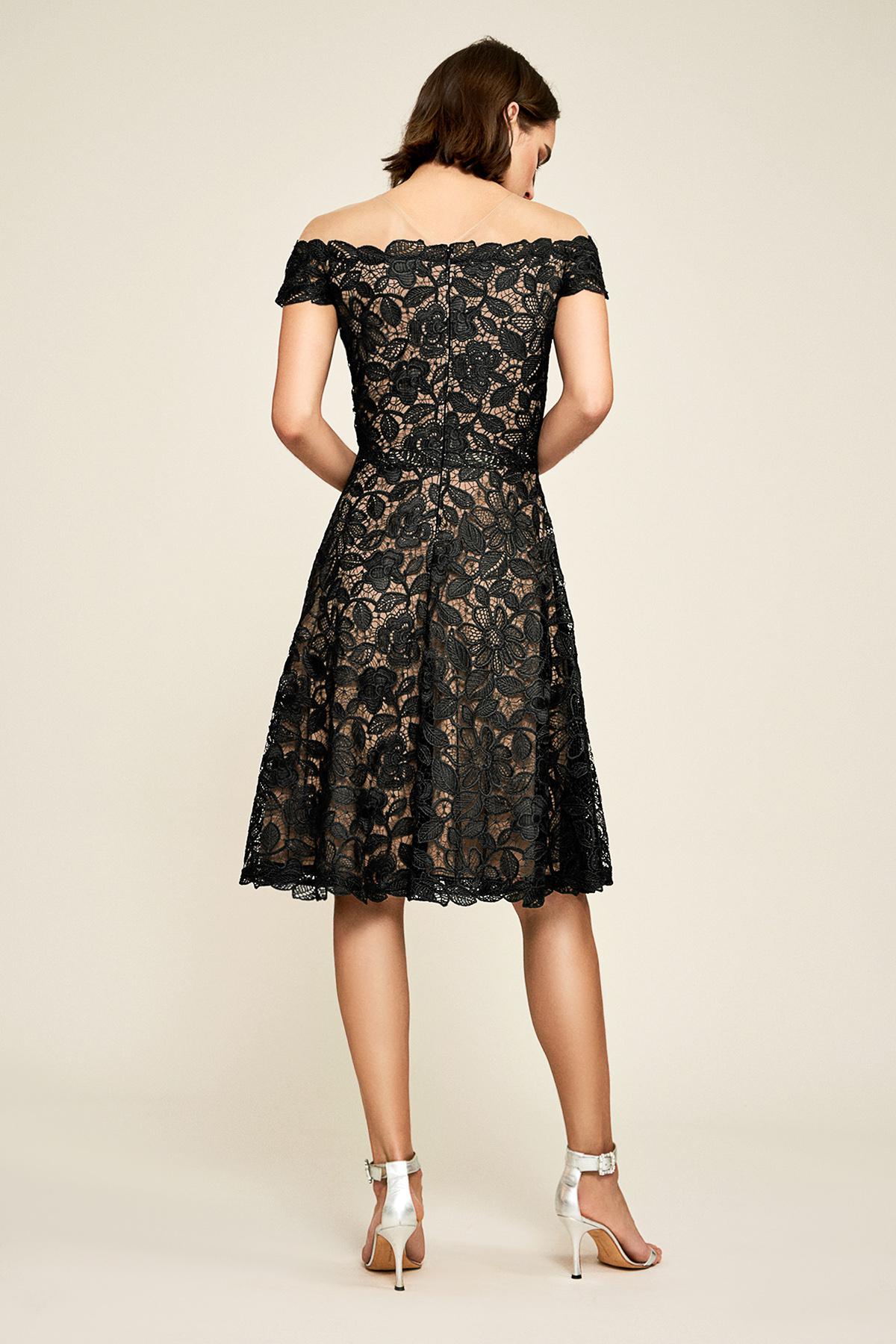 Lyst Tadashi Shoji Elidi Off The Shoulder Lace Dress In Black Gallery