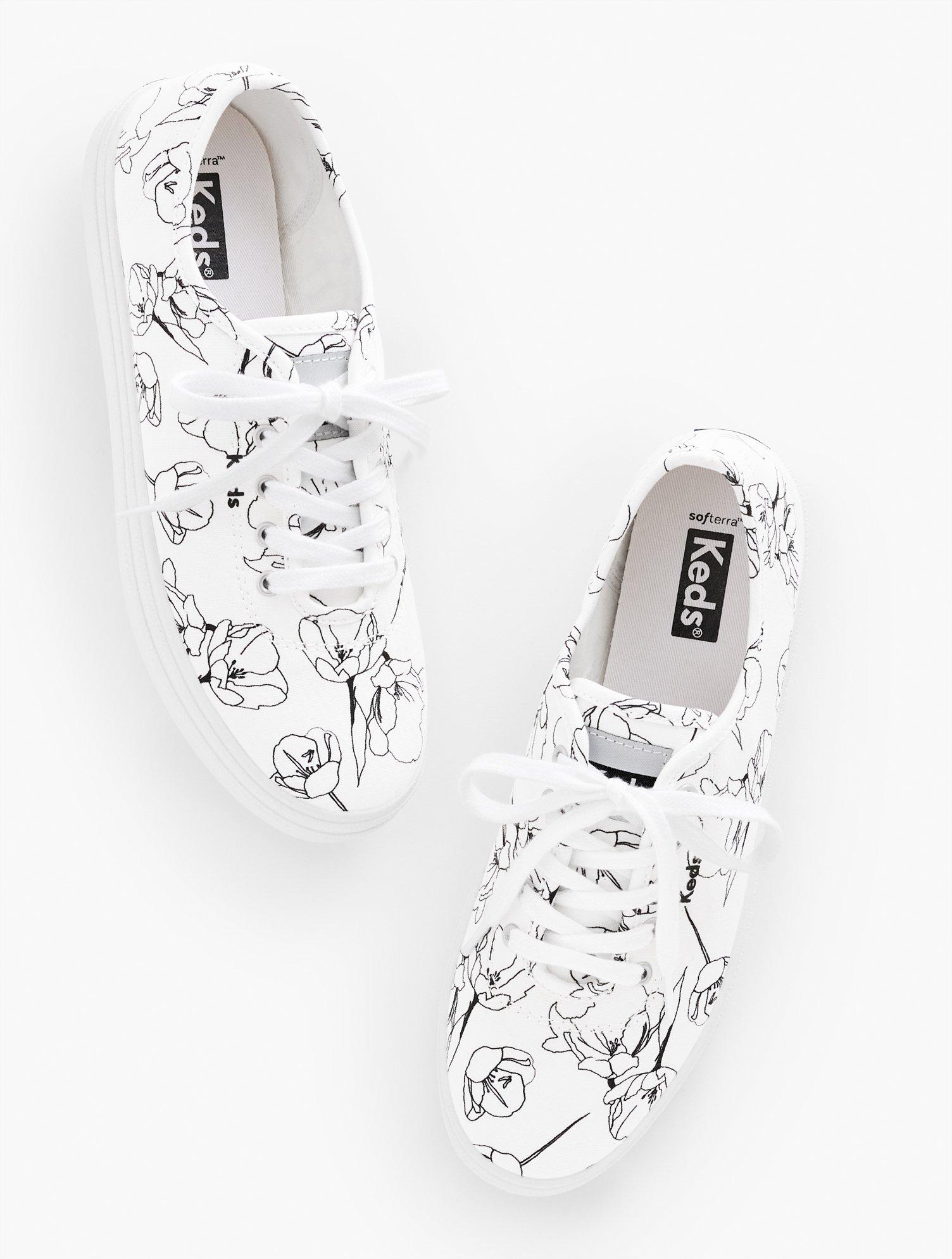 Keds ® Breezie Canvas Sneakers in White | Lyst