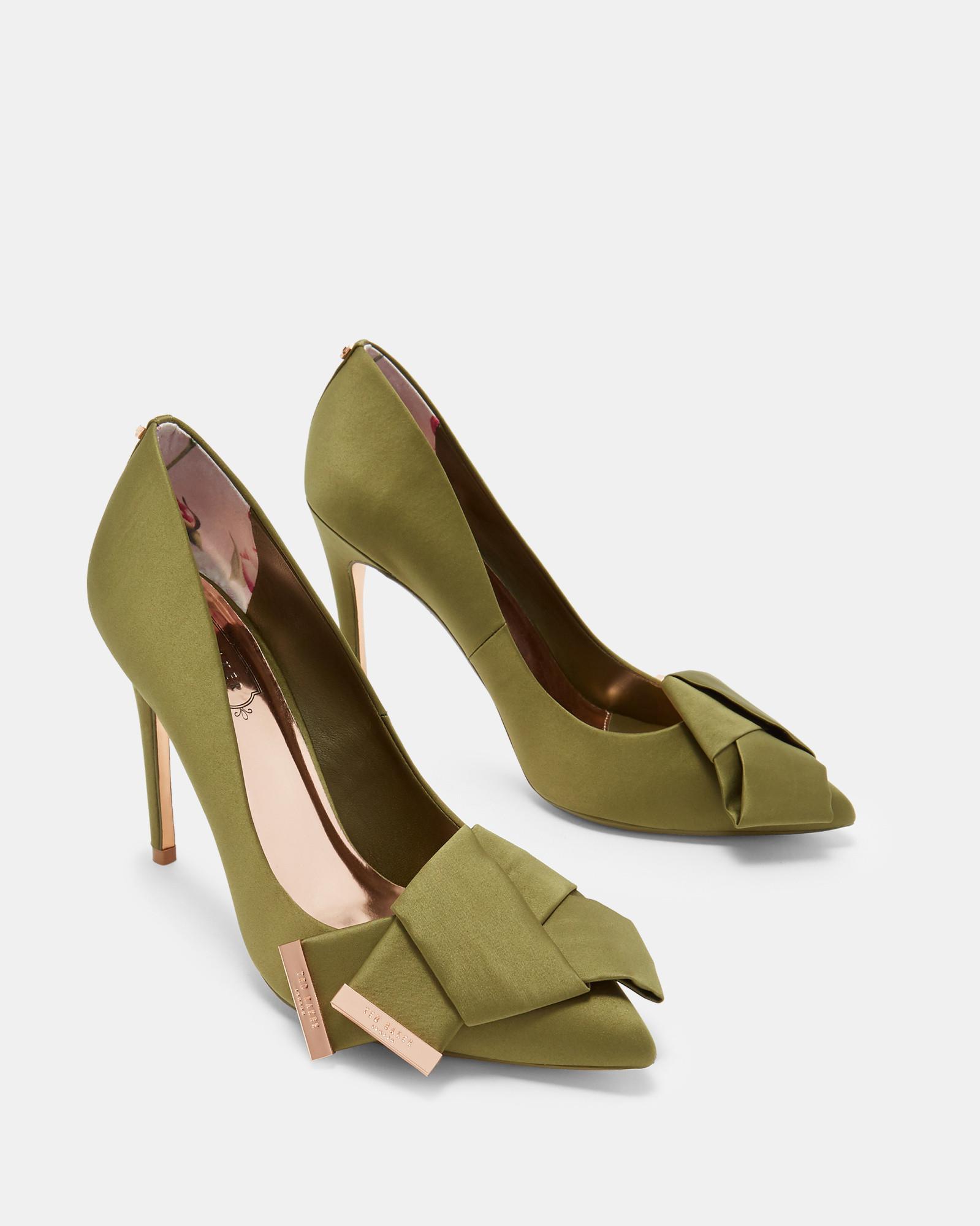 Ted Baker Knotted Bow Satin Courts in Green | Lyst