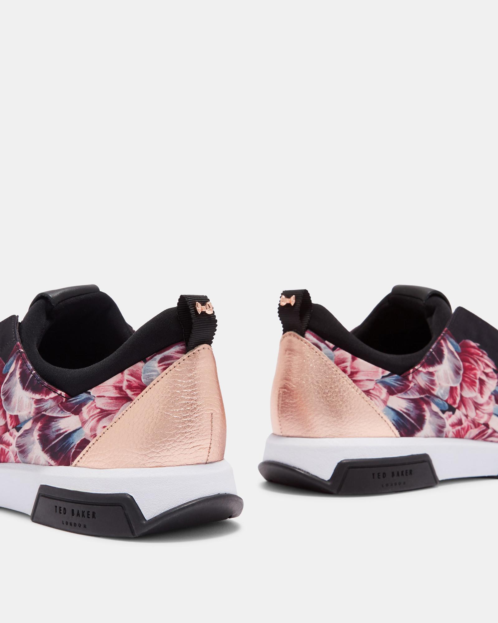 capela leopard jacquard runner trainers