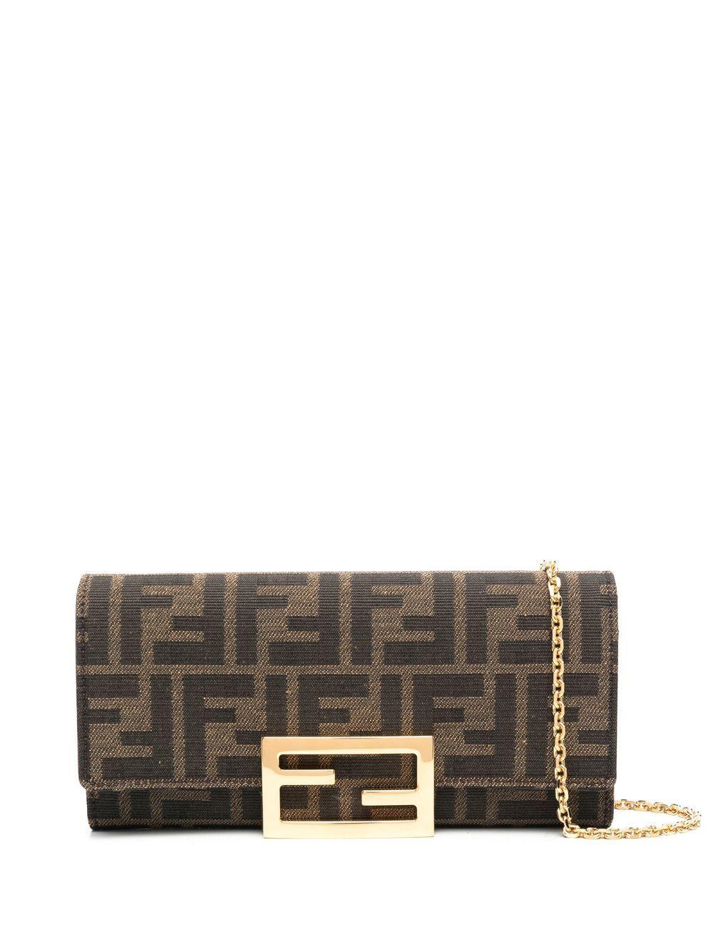 Fendi Baguette Wallet On Chain in Gray | Lyst