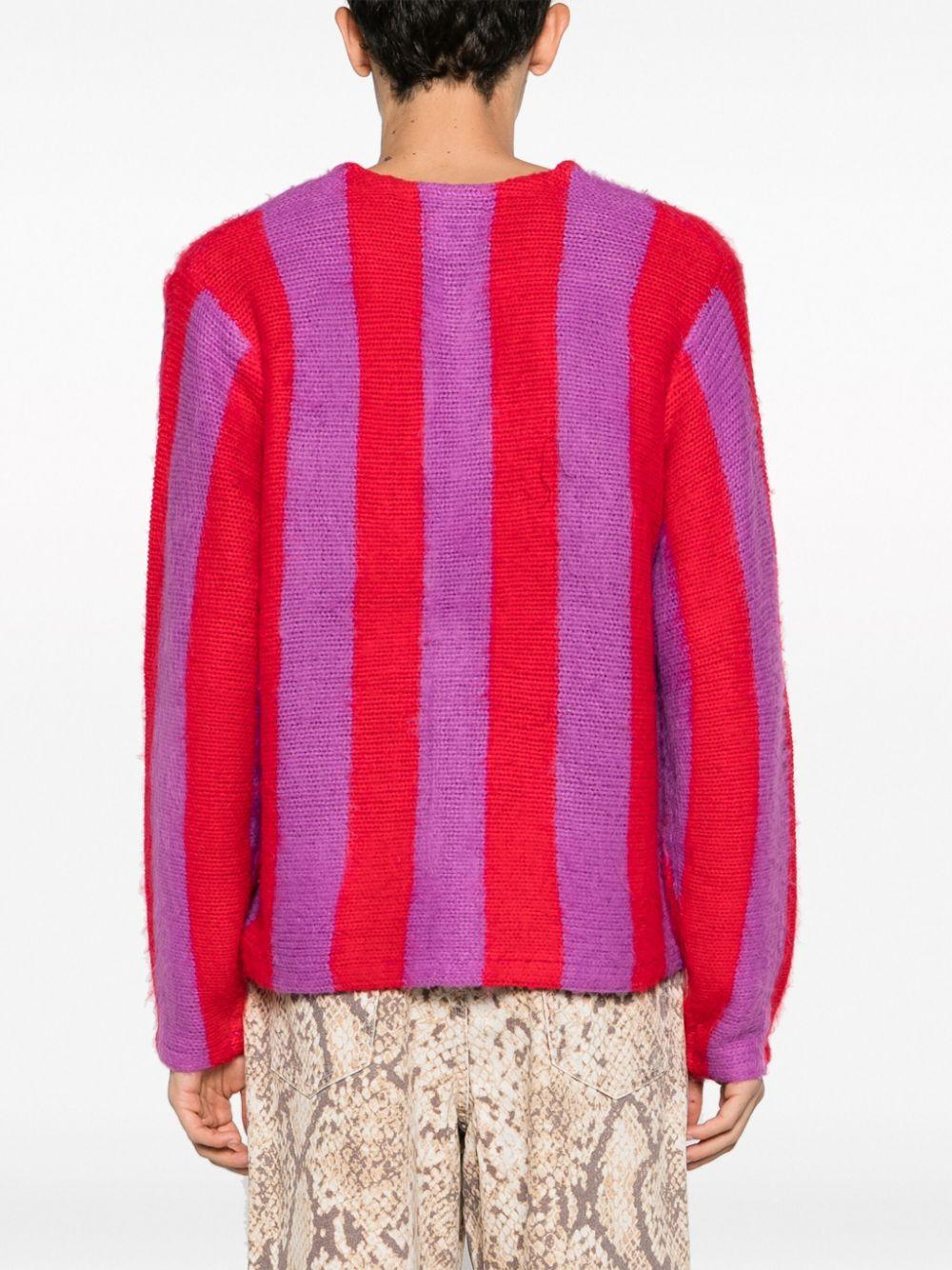 stussy--V-necked-Striped-