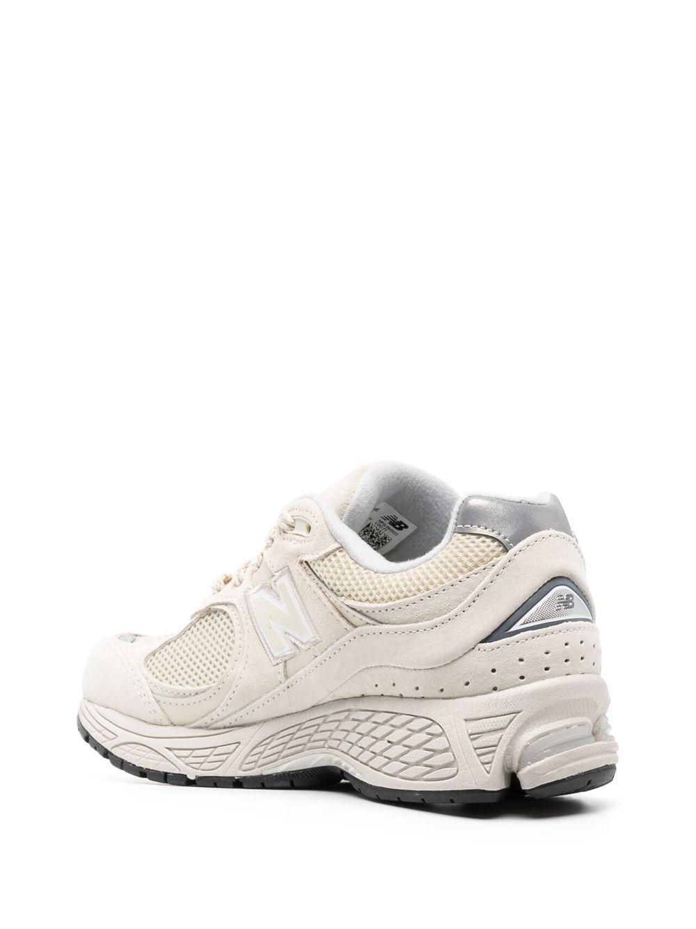 New Balance 2002r Sneakers in White | Lyst