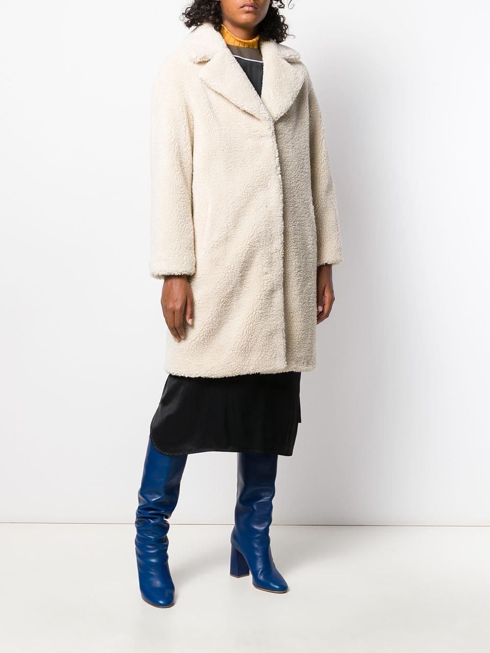 stand cocoon coat
