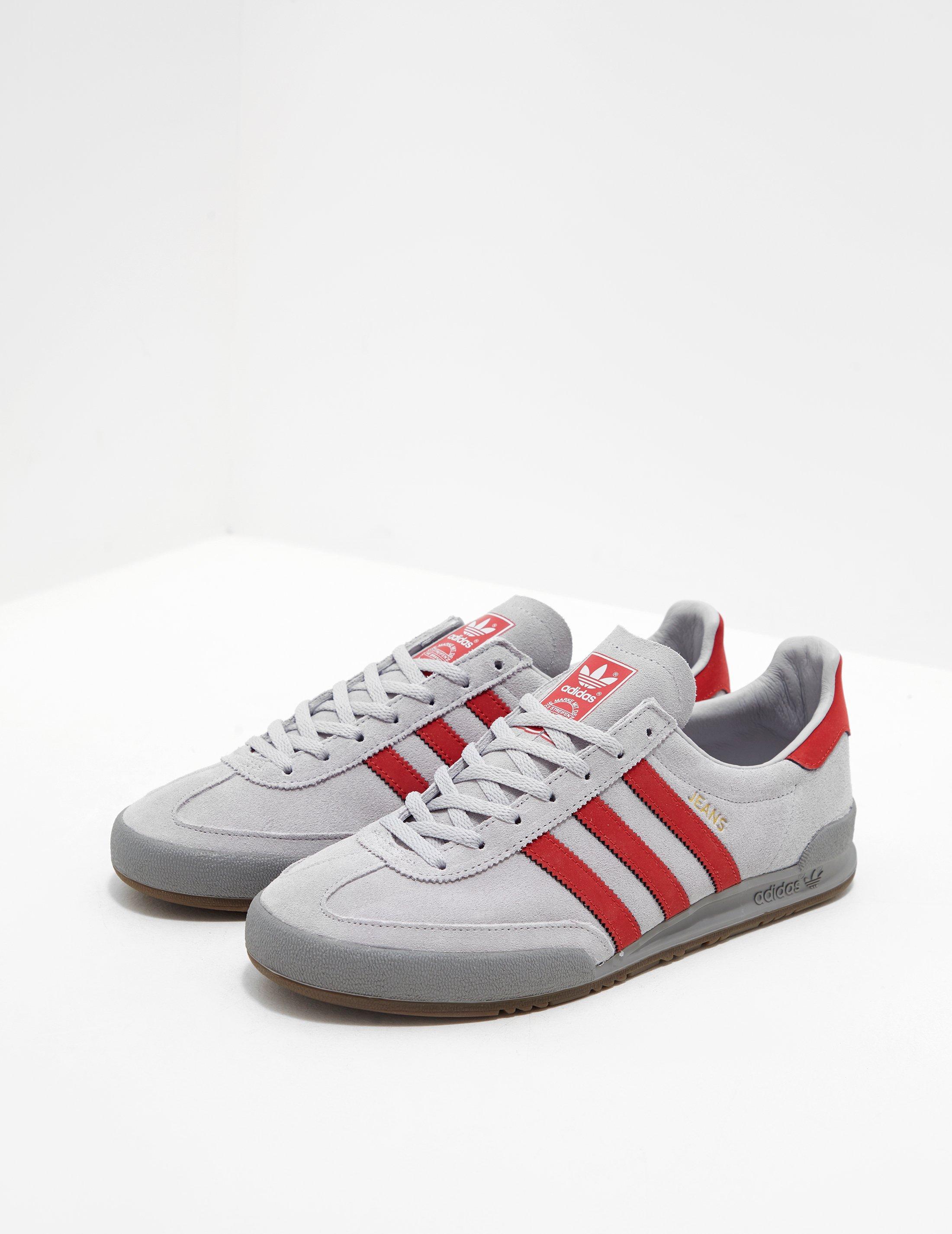 adidas jeans grey red