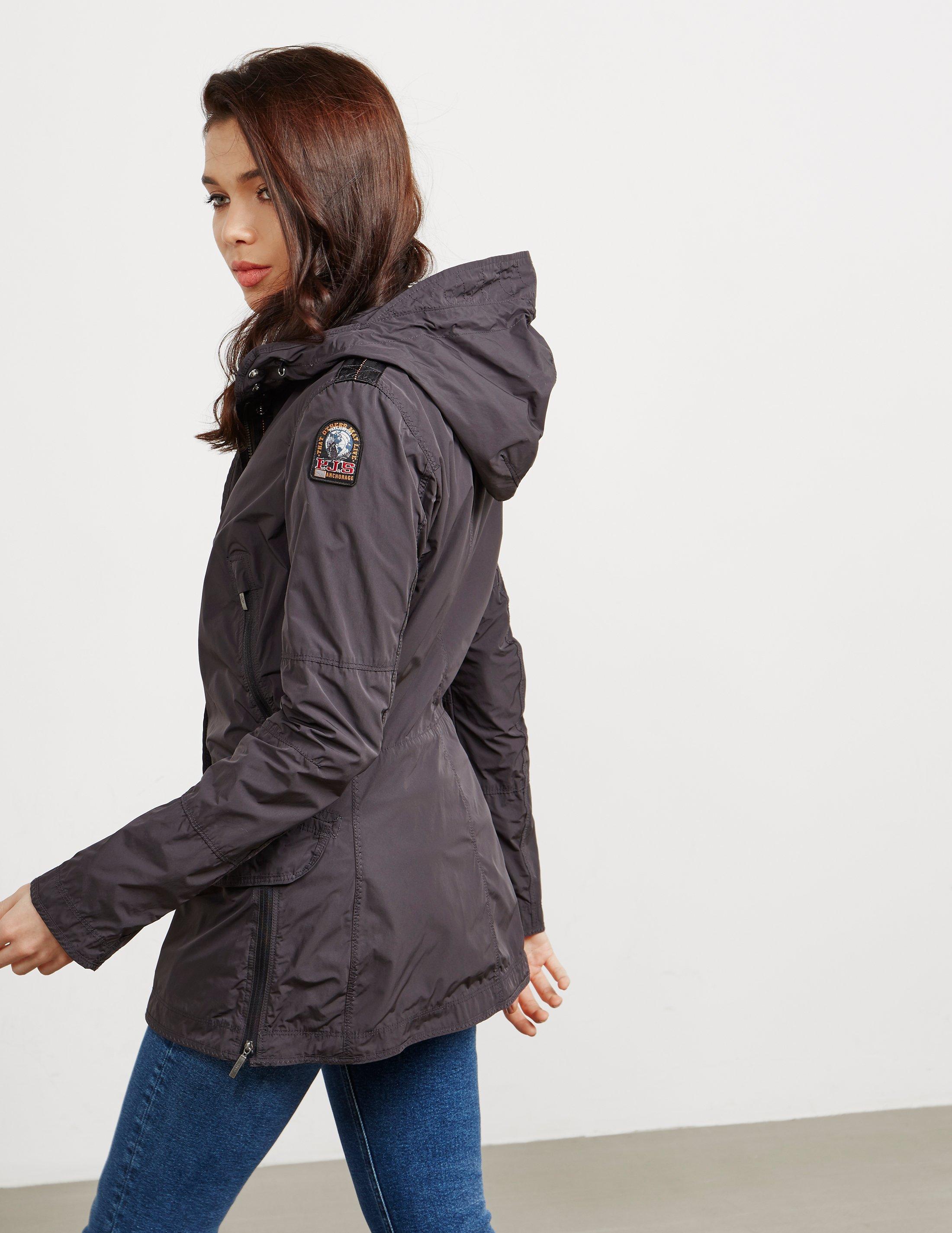 parajumpers windbreaker jacket Cinosural International School