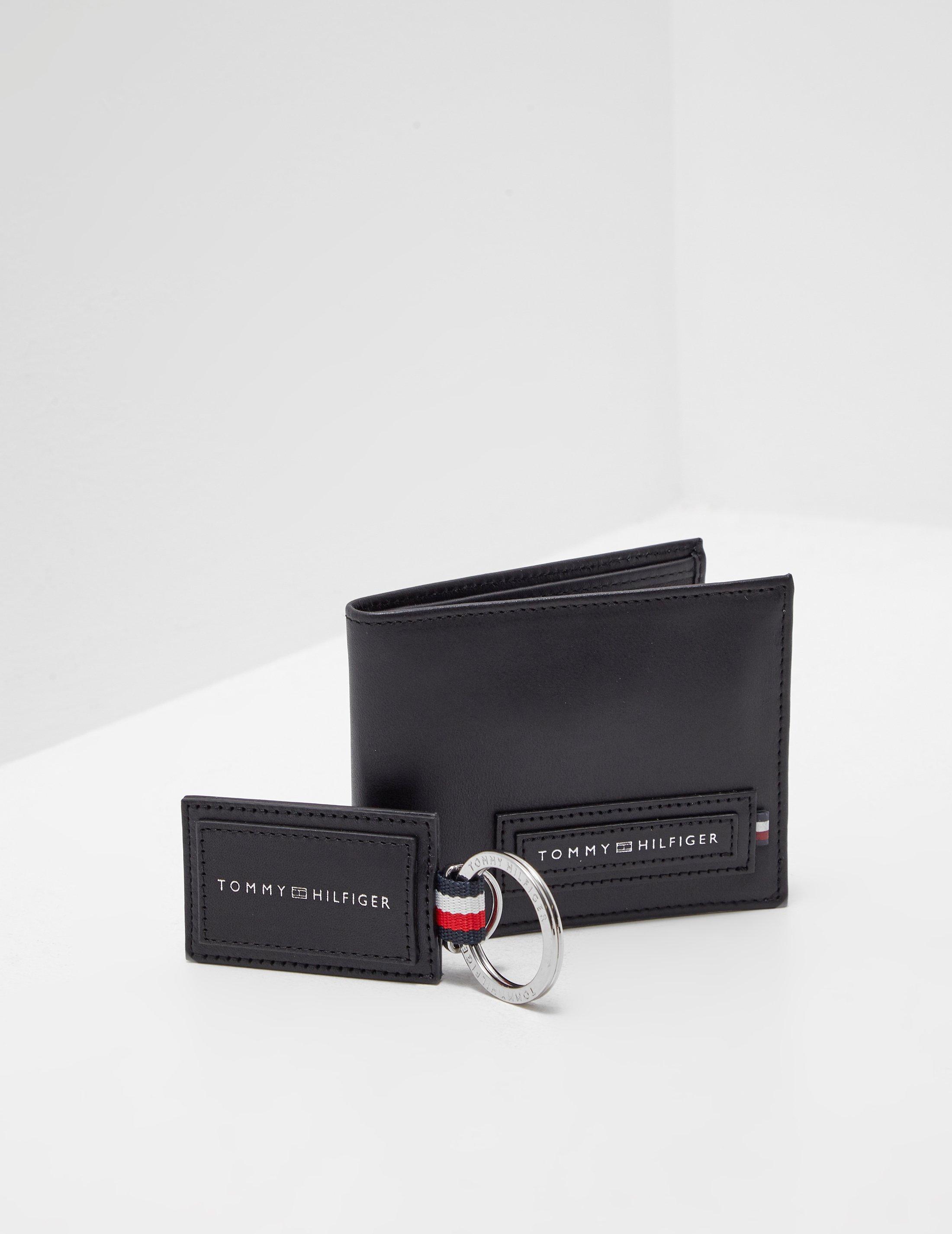 Tommy Hilfiger Denim Wallet And Keyring Gift Set Black for Men | Lyst