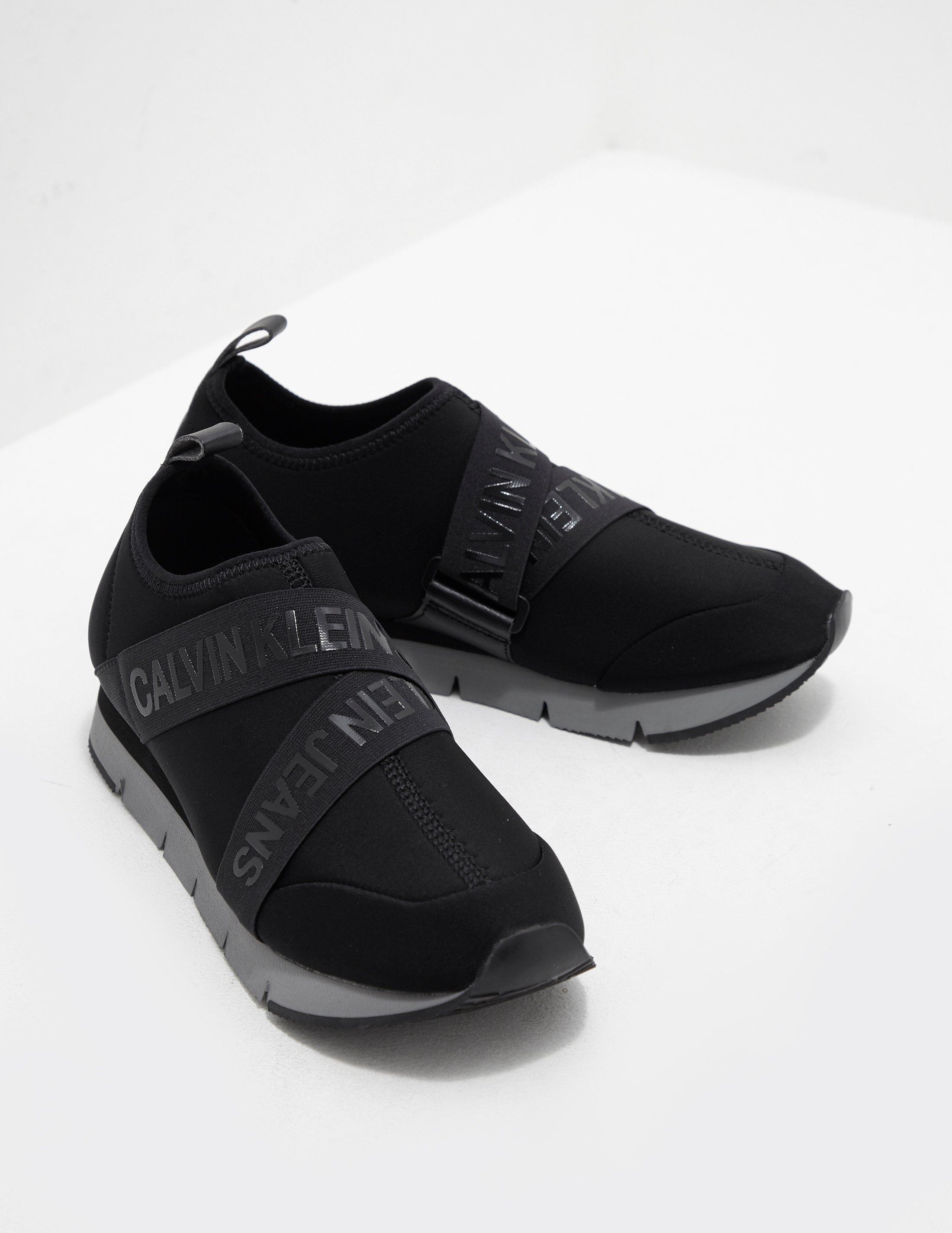 Women's Black Calvin Klein Trainers Hotsell, 56% OFF |  www.colegiogamarra.com