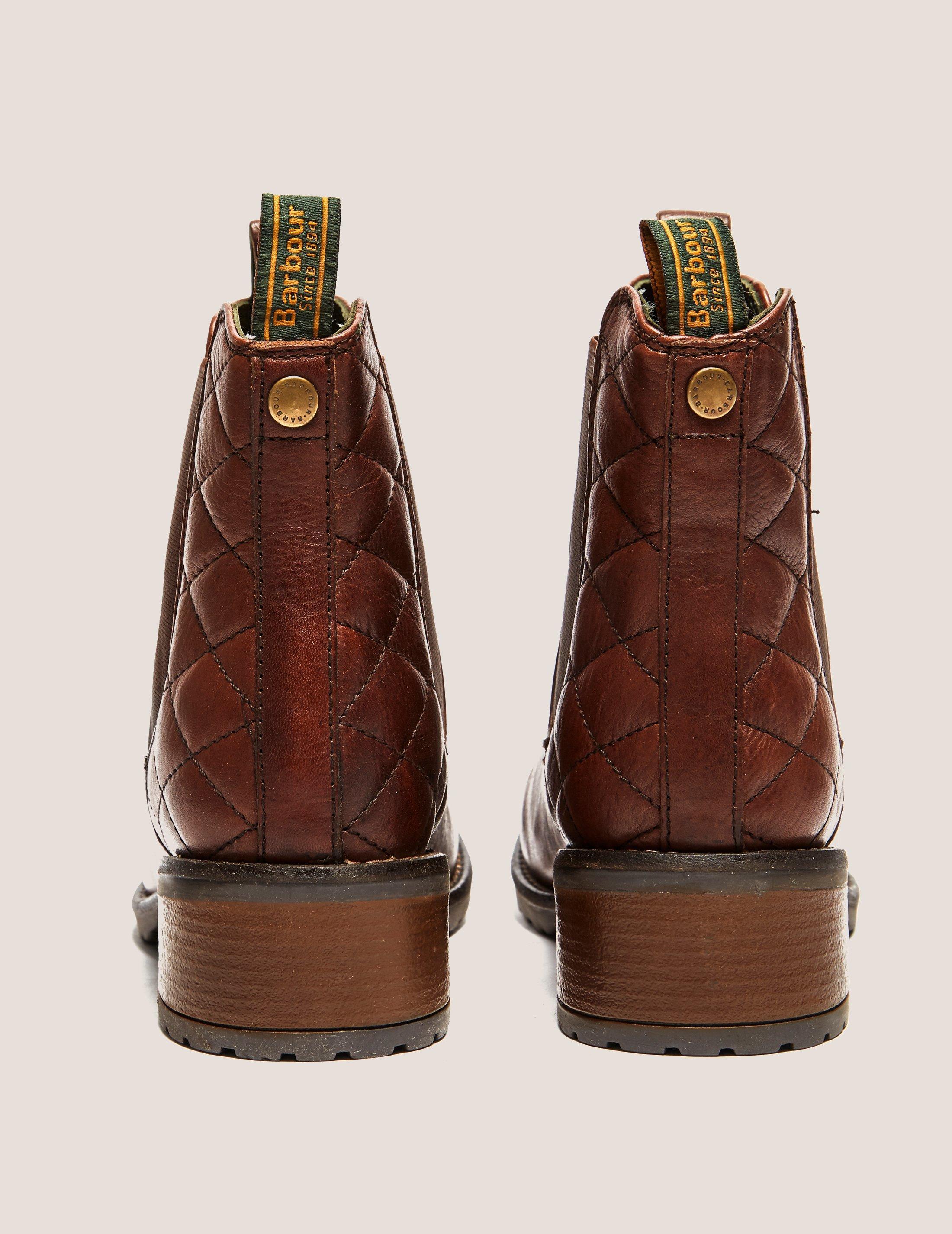 barbour latimer boots