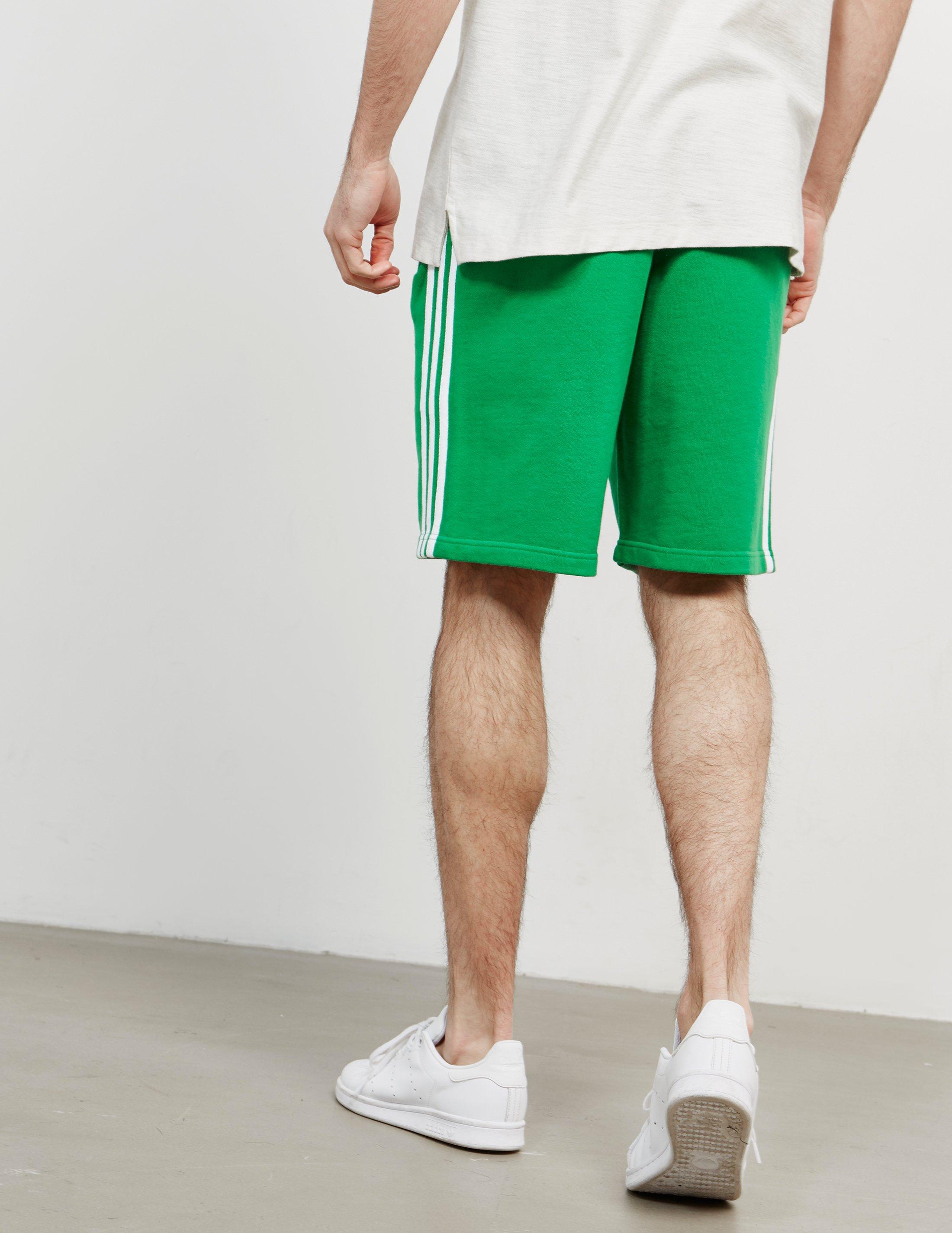 adidas Originals Mens 3-stripes Fleece Shorts Green for Men | Lyst