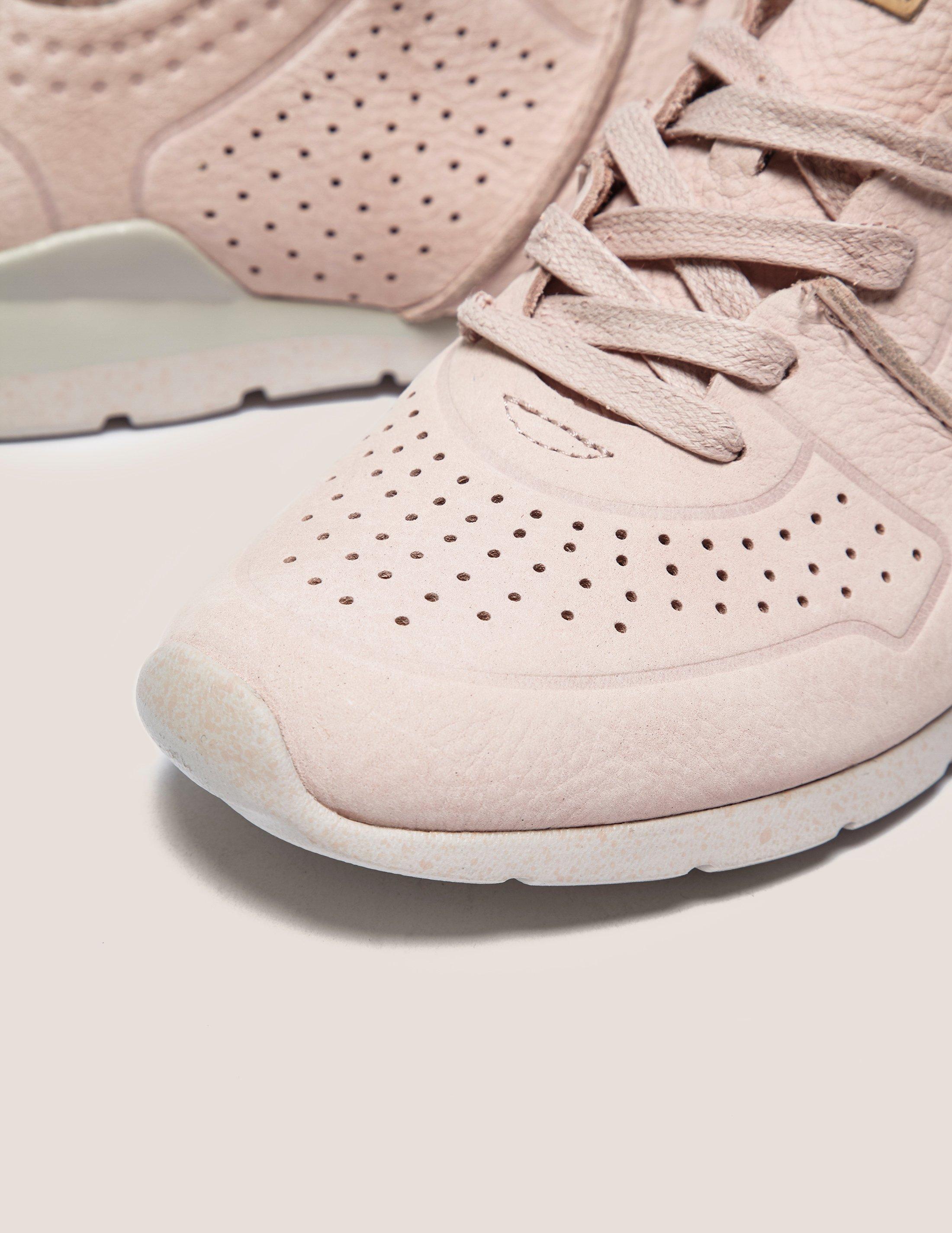 ugg trainers pink