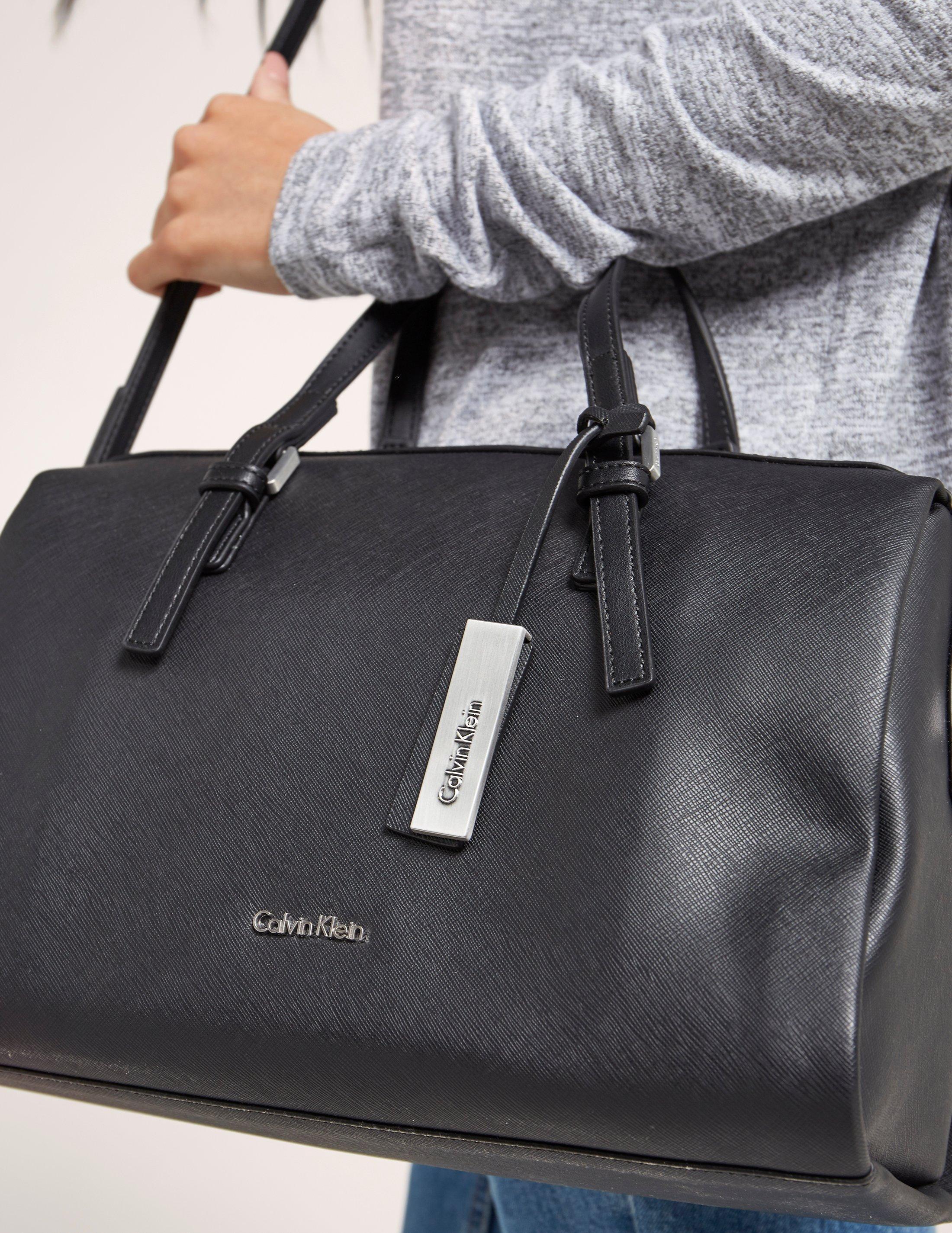 Calvin Klein Marissa Duffle Bag in Black | Lyst