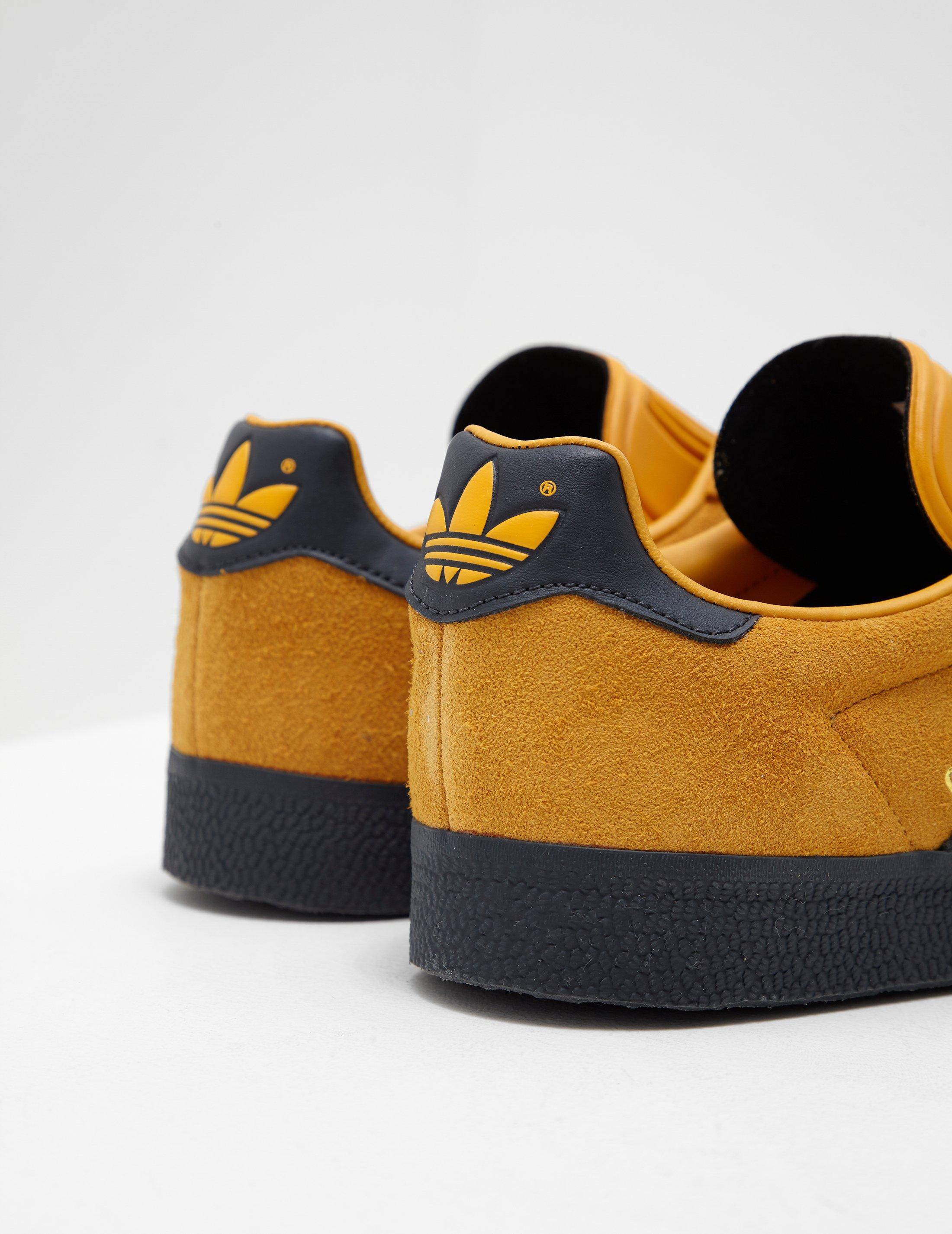 adidas gazelle super yellow black