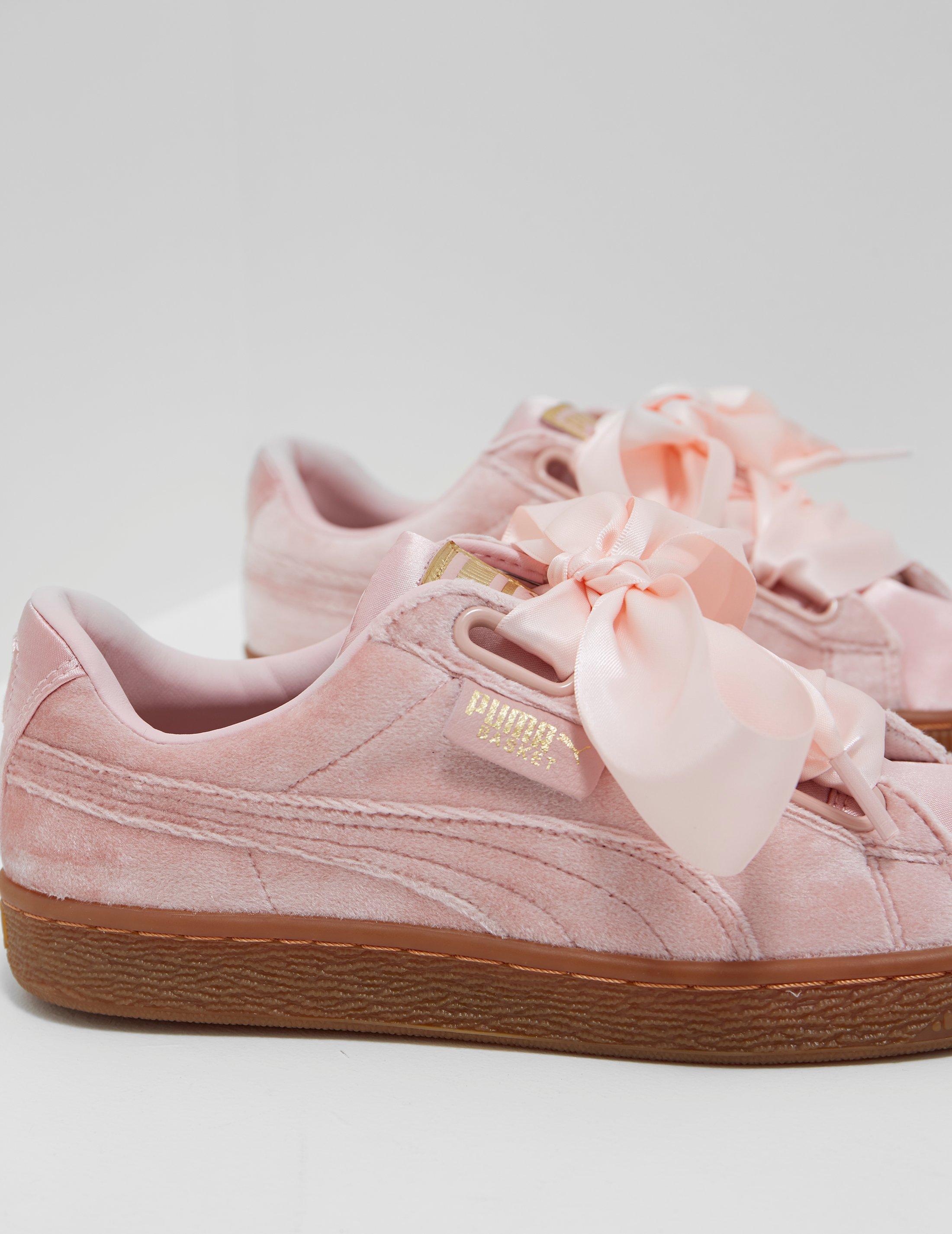 PUMA Womens Pink / Gum Velvet Basket Heart Trainers Women's Shoes  (trainers) In Pink | Lyst