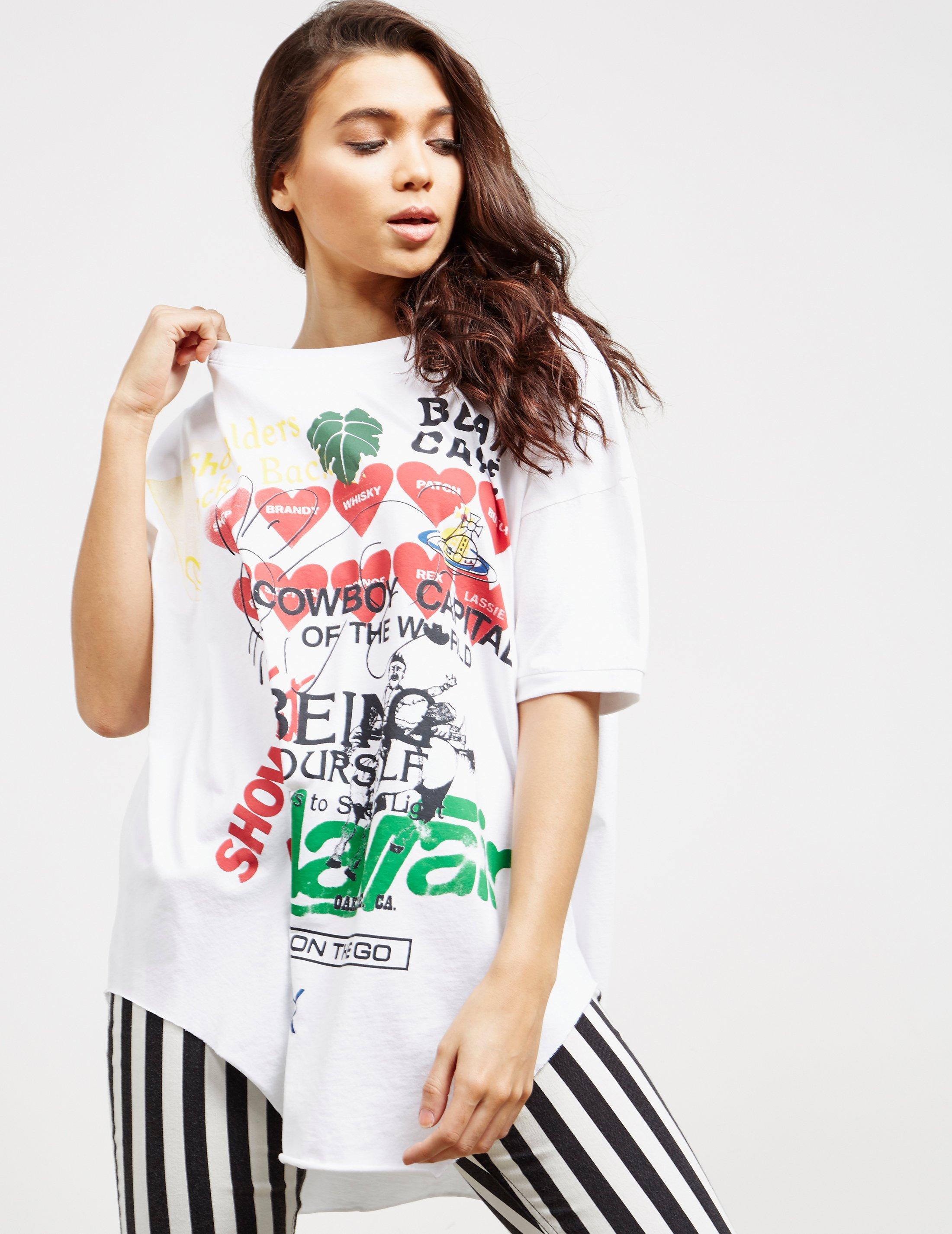 baggy white t shirt