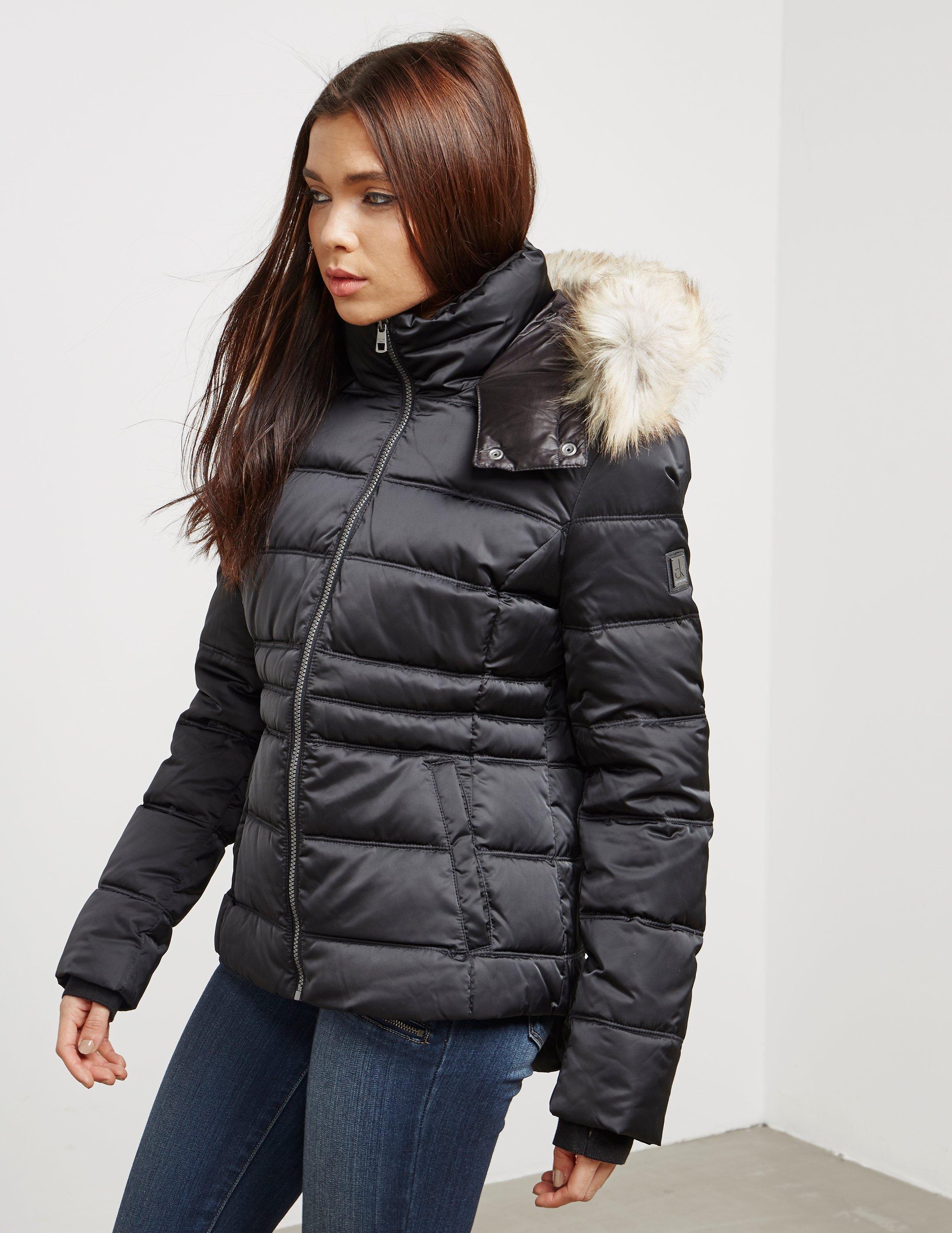 Download CALVIN KLEIN 205W39NYC Womens Ovidia Hooded Padded Jacket ...