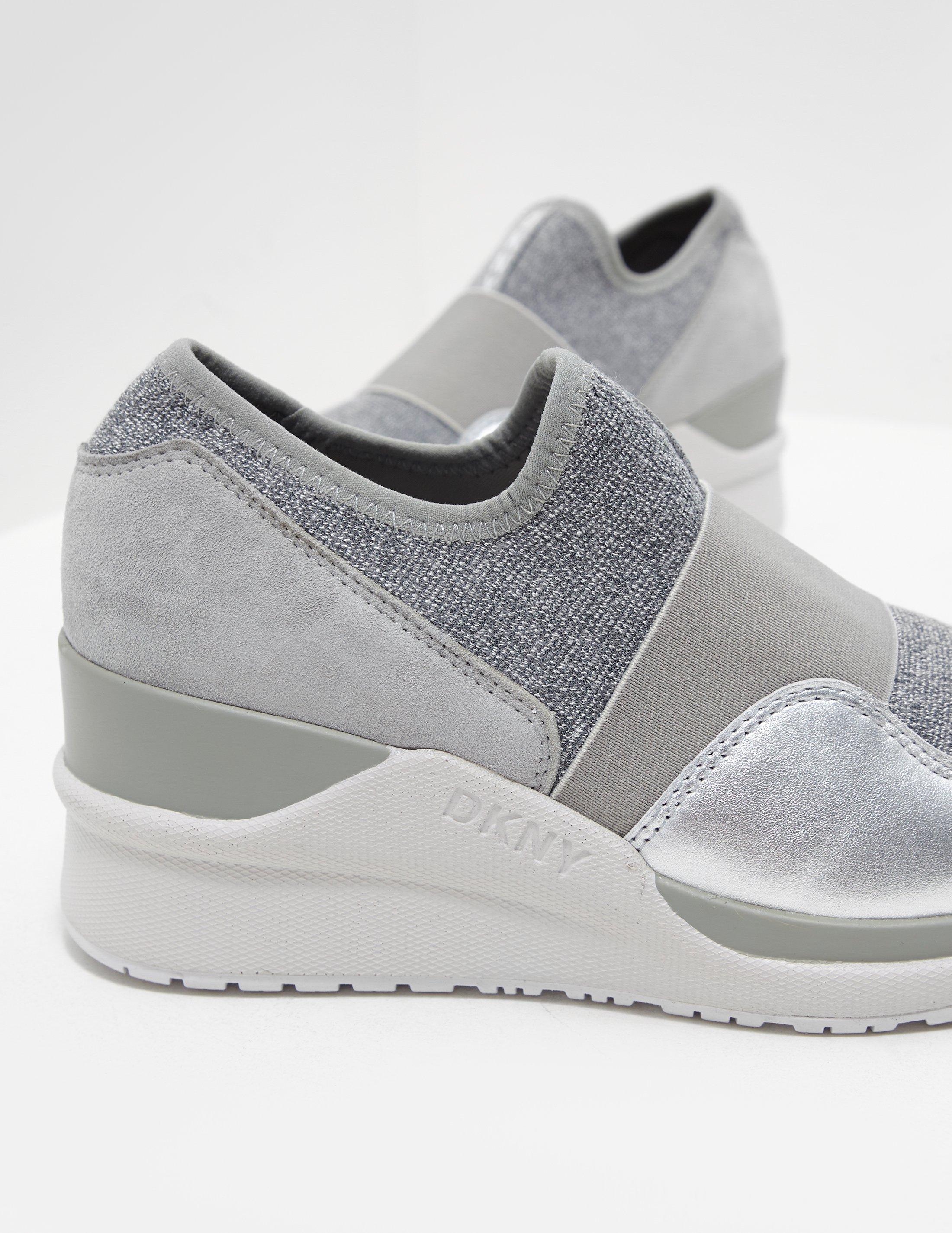 dkny leigh wedge trainer