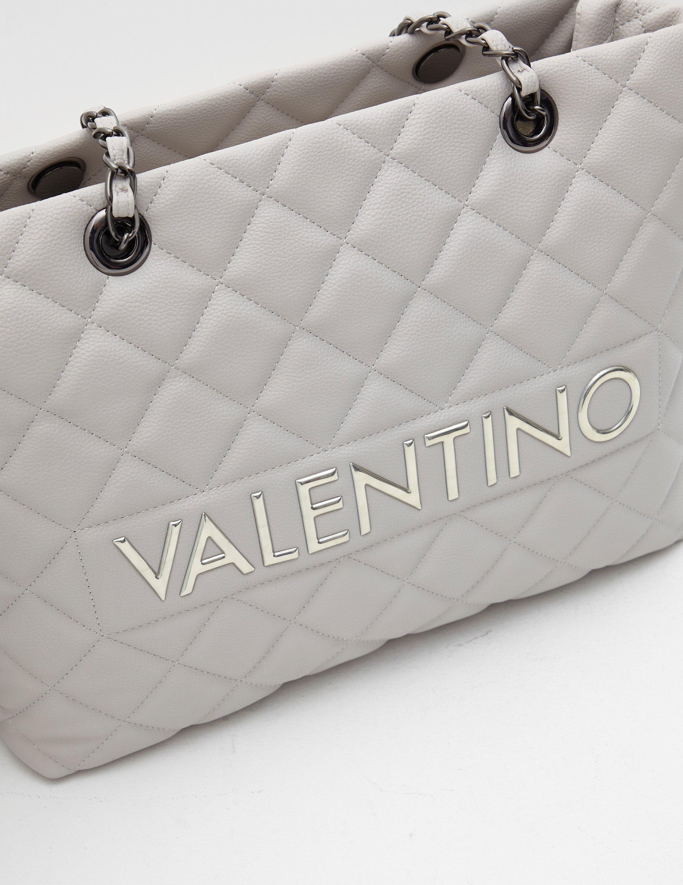 Formuler lommelygter foretrække Valentino By Mario Valentino Licia Quilted Tote Bag With Chain Handle  Detail In Black | islamiyyat.com
