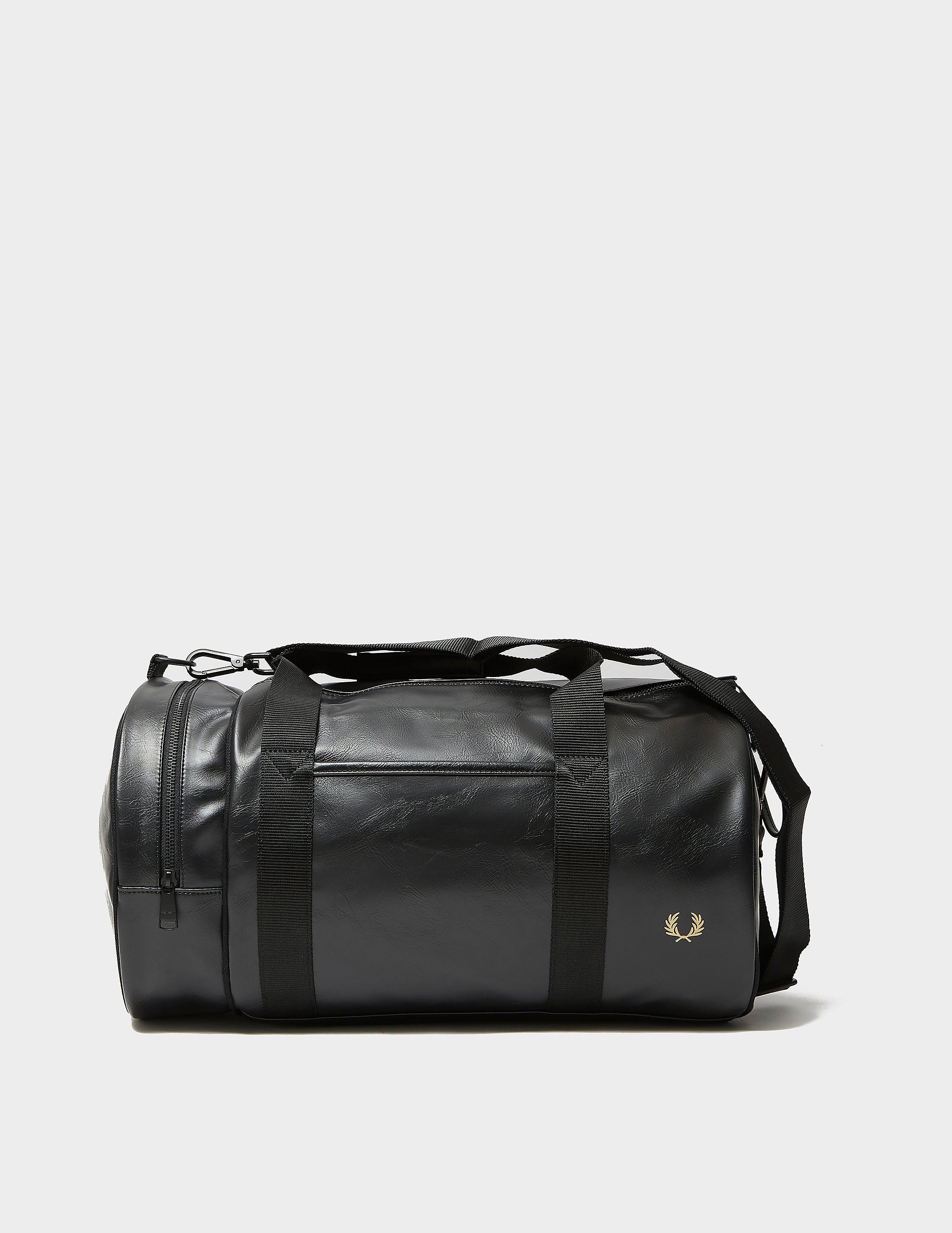 Fred Perry Leather Tonal Barrel Bag in Black for Men - Lyst