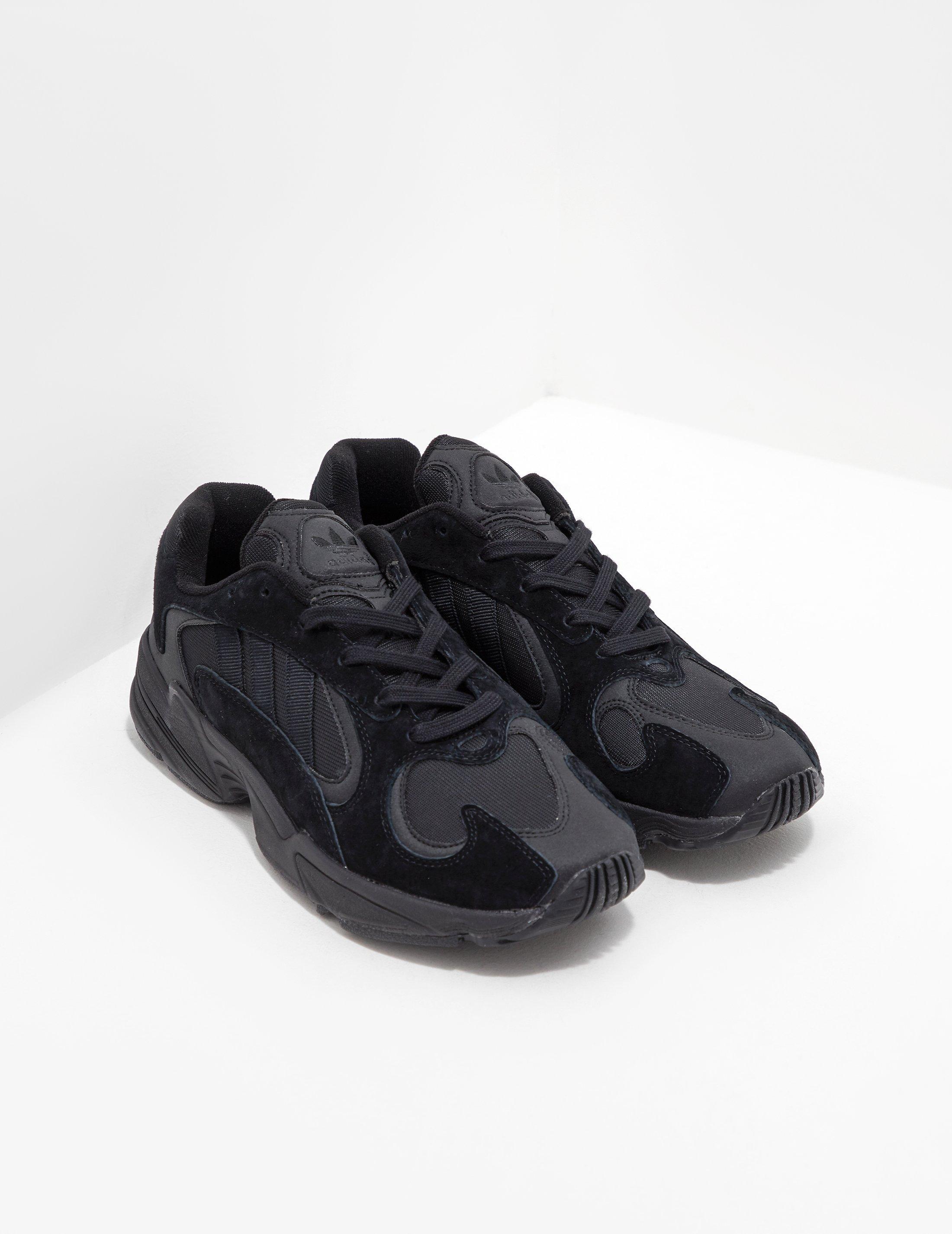 adidas yung 1 black mens