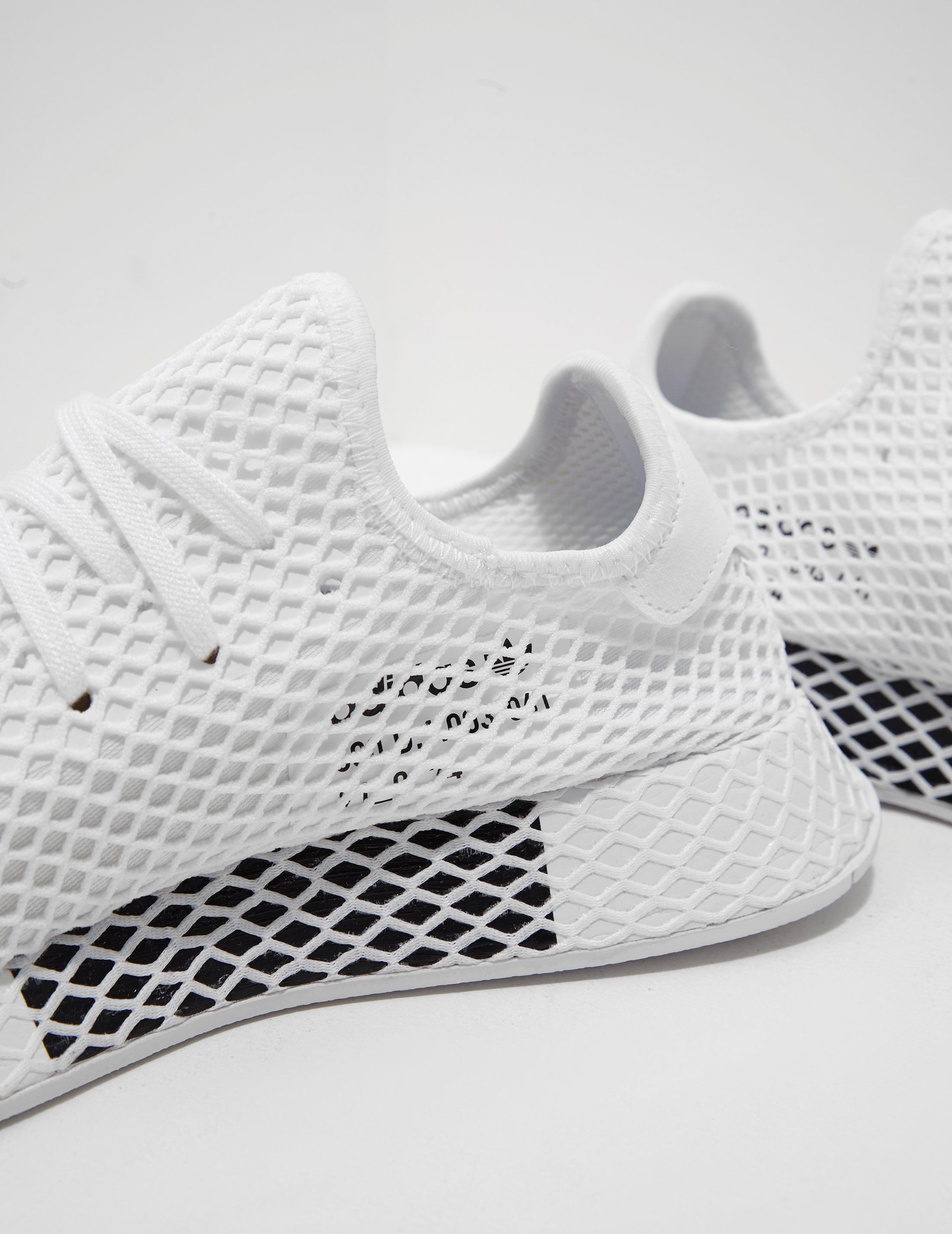 adidas originals deerupt white
