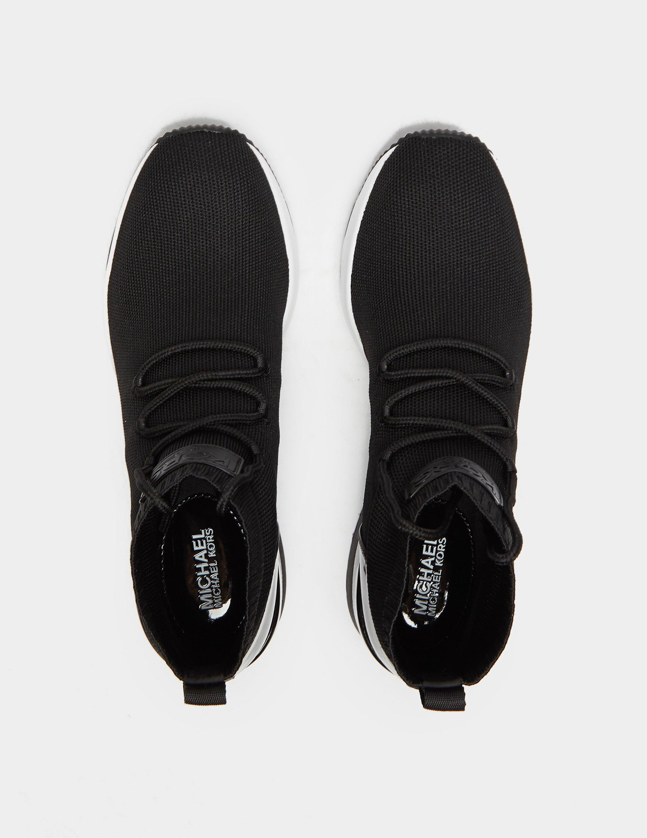 mk black tennis shoes