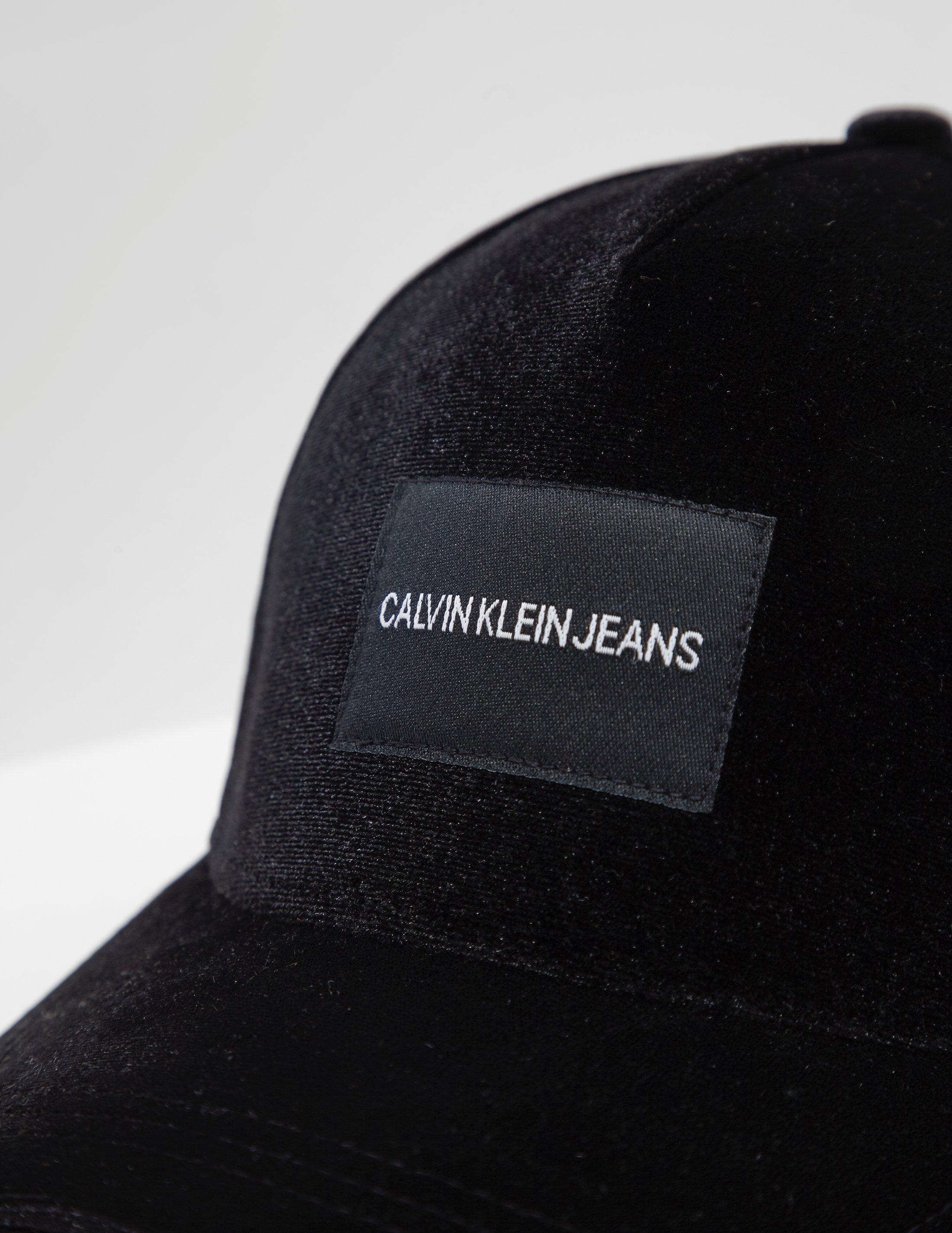 calvin klein velvet cap