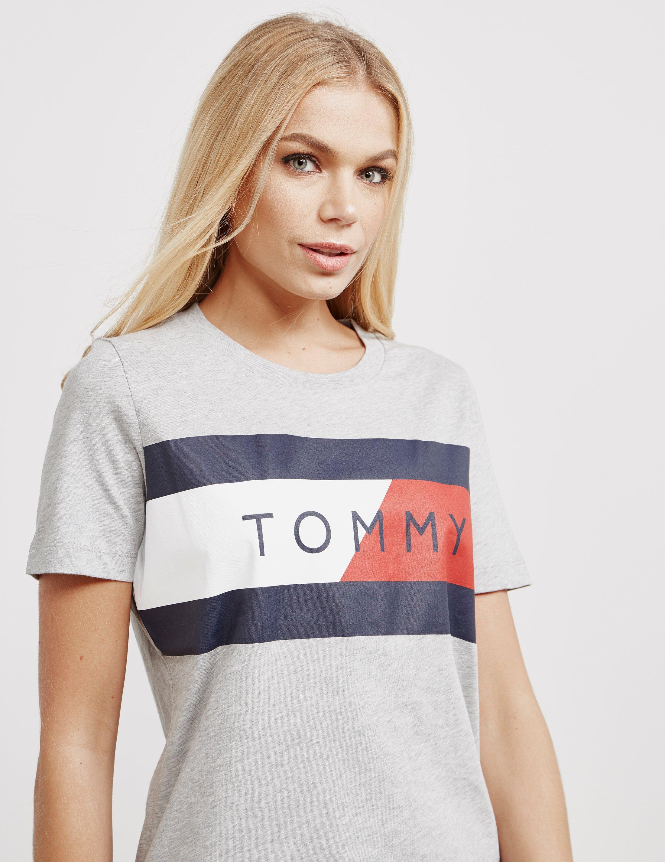 womens tommy tshirt