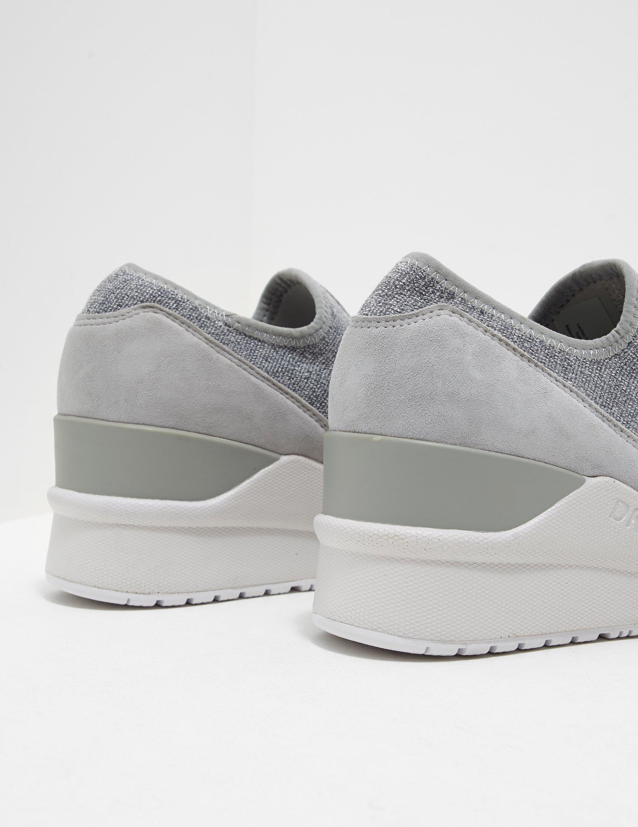 dkny leigh wedge trainer