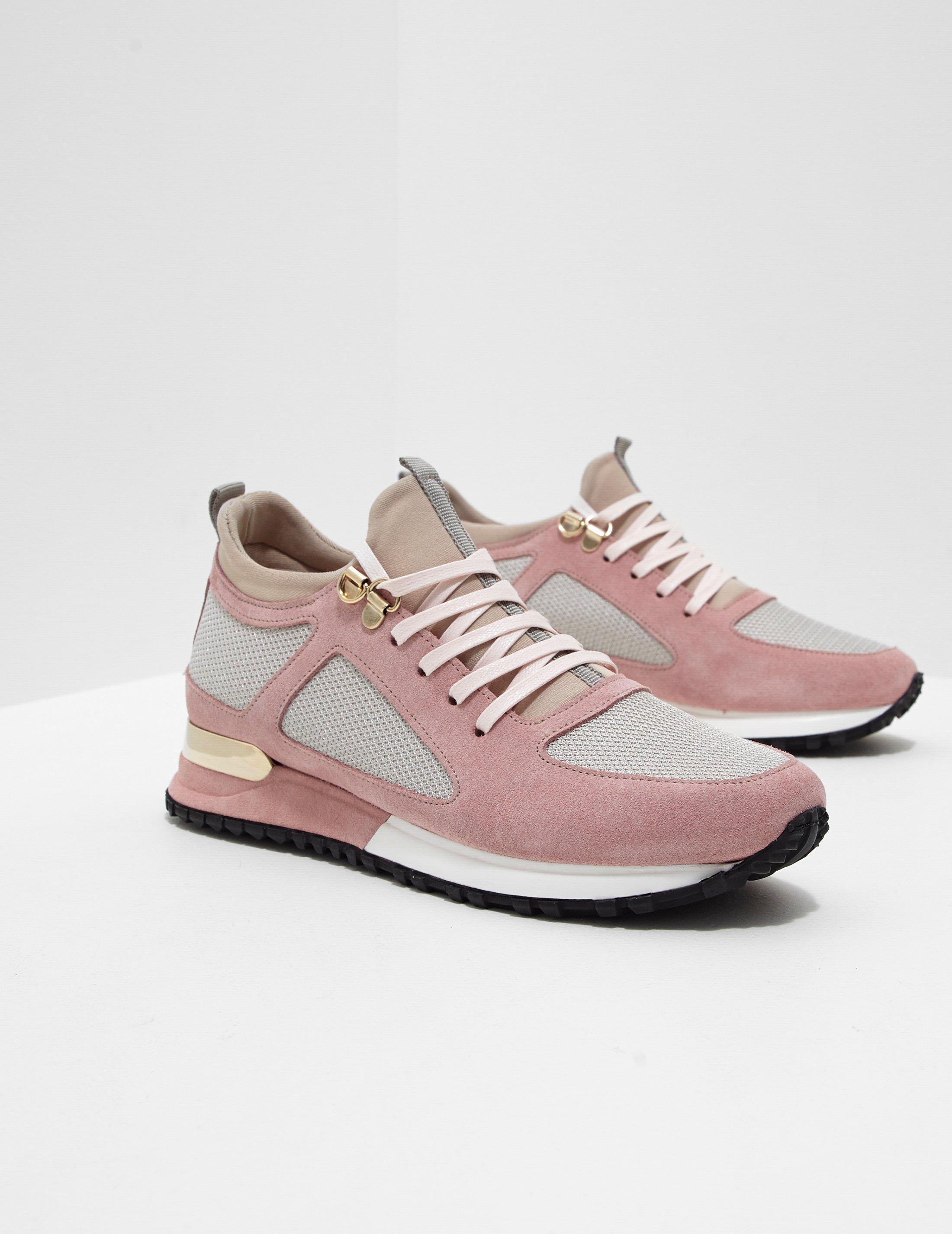 Mallet Suede Diver Low Top Trainers in 
