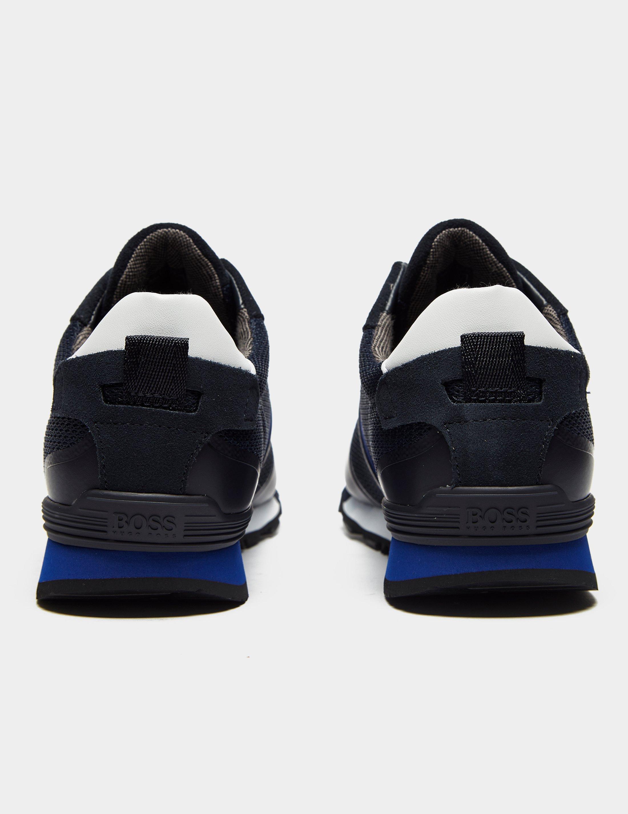 boss parkour mesh run