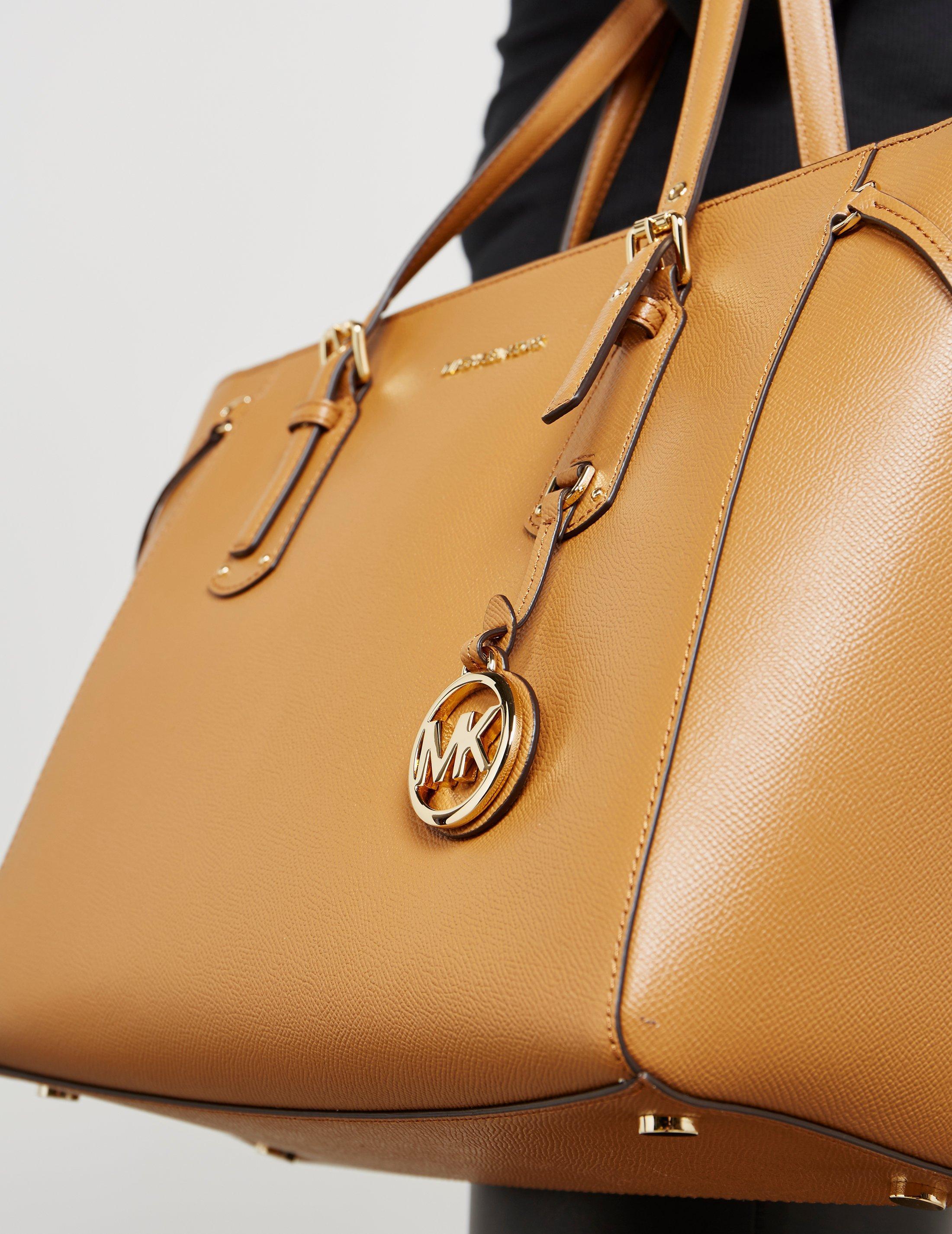 michael kors voyager tote brown