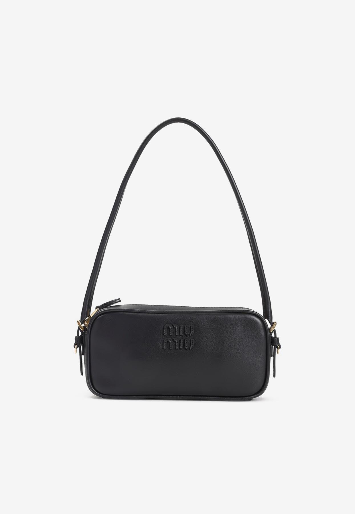 miu miu ホワイト キルティング ショルダーバッグ miu miu ホワイト ショルダーバッグ - メルカリ