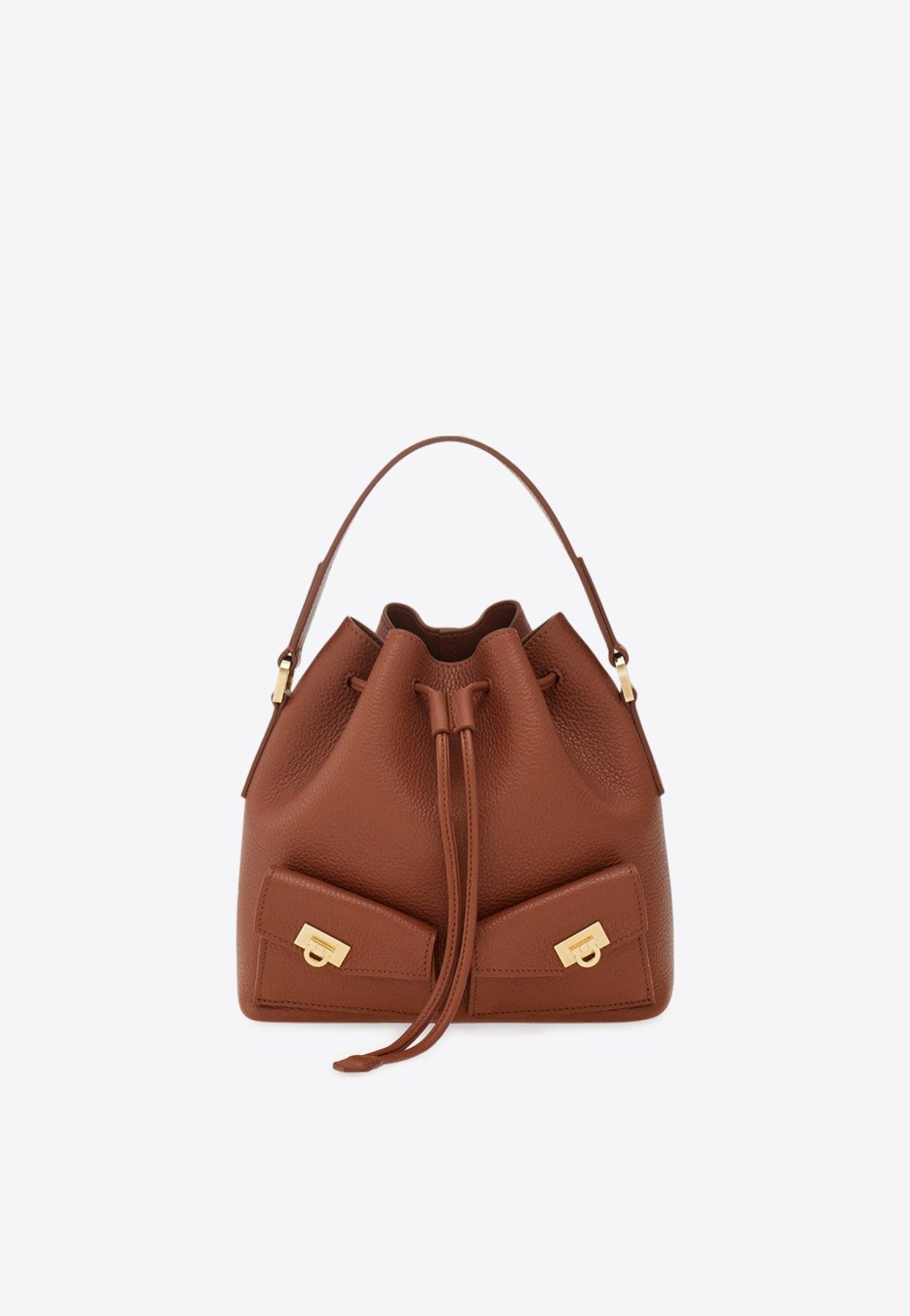 ショルダーバッグ・ポシェット FERRAGAMO BUCKET BAG (211194758124 CORALLO) FERRAGAMO BUCKET BAG (211194758124 CORALLO) (FERRAGAMO