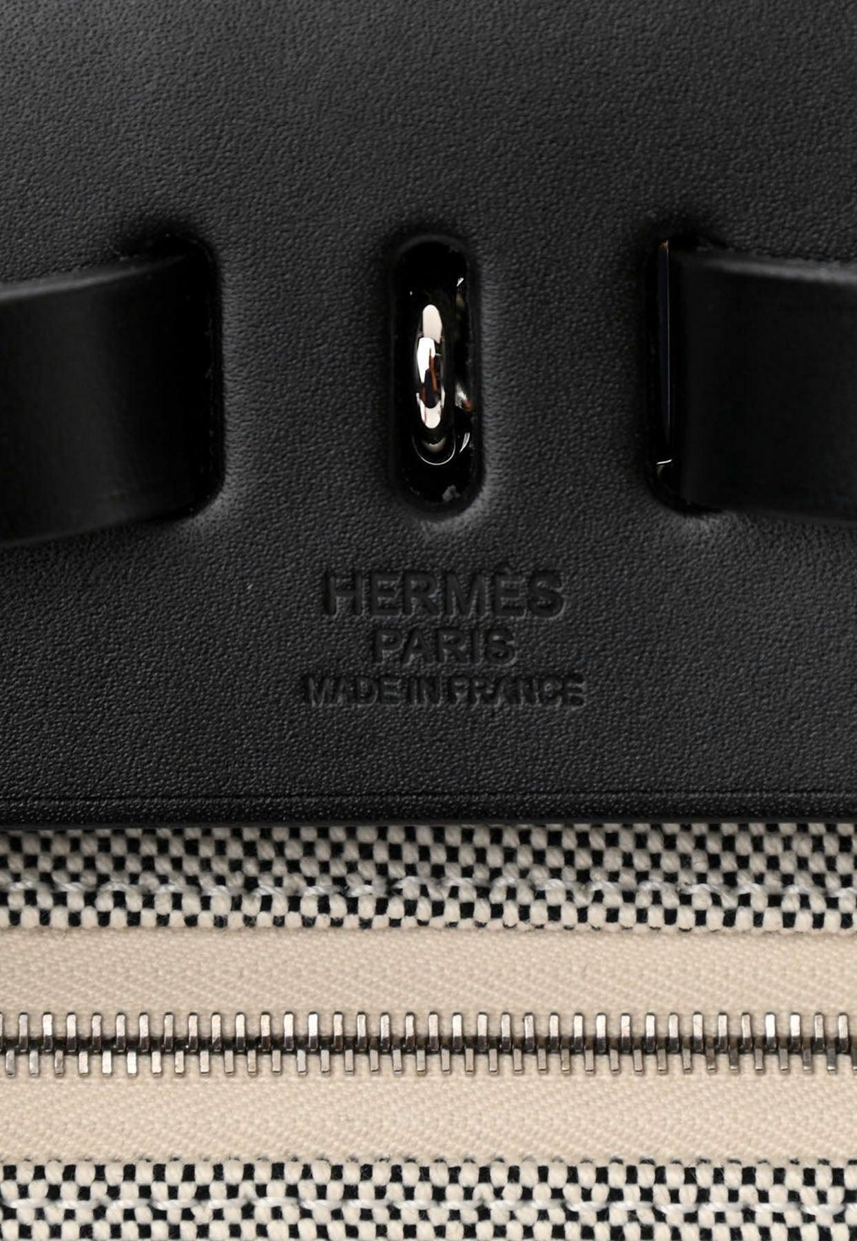 HERMES HerBag Zip A Dos PM Backpack Vache Hunter Toile GM Ecru Narural  90178808