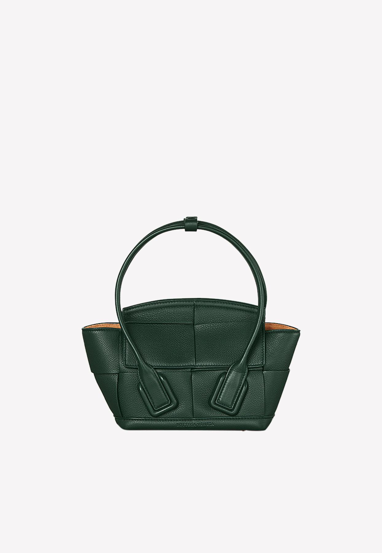 Bottega Veneta Leather Small Arco in Green | Lyst
