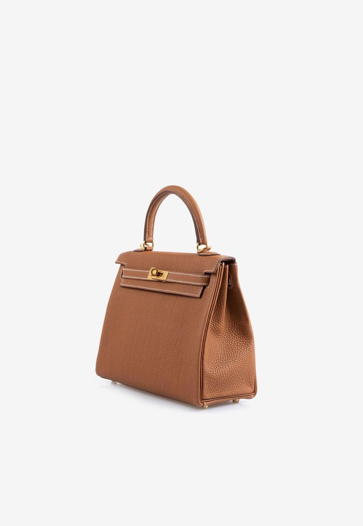Hermès Kelly 25 Retourne In Gold Togo With Gold Hardware in