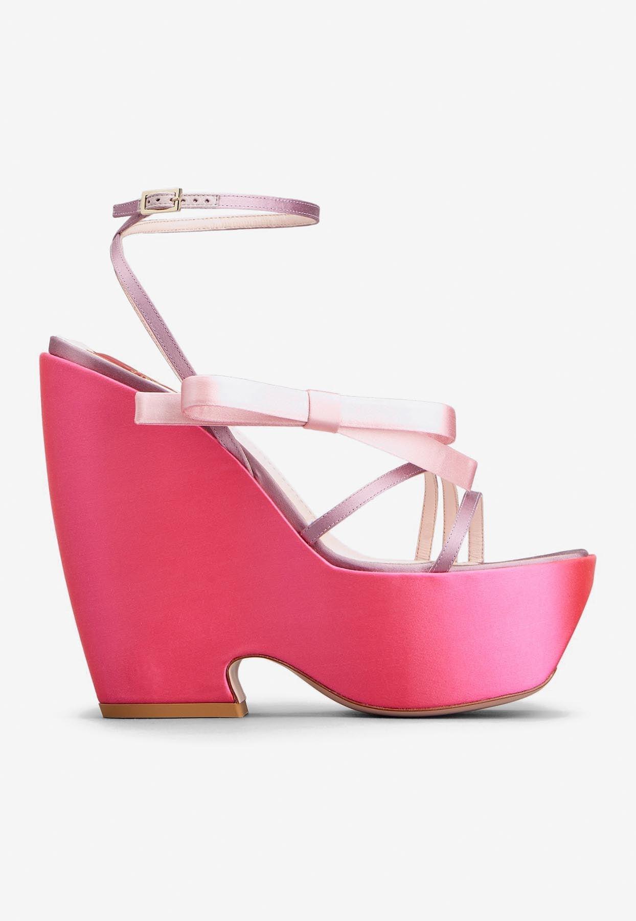 Roger Vivier Choc Bow 140 Wedge Sandals In Satin in Pink | Lyst