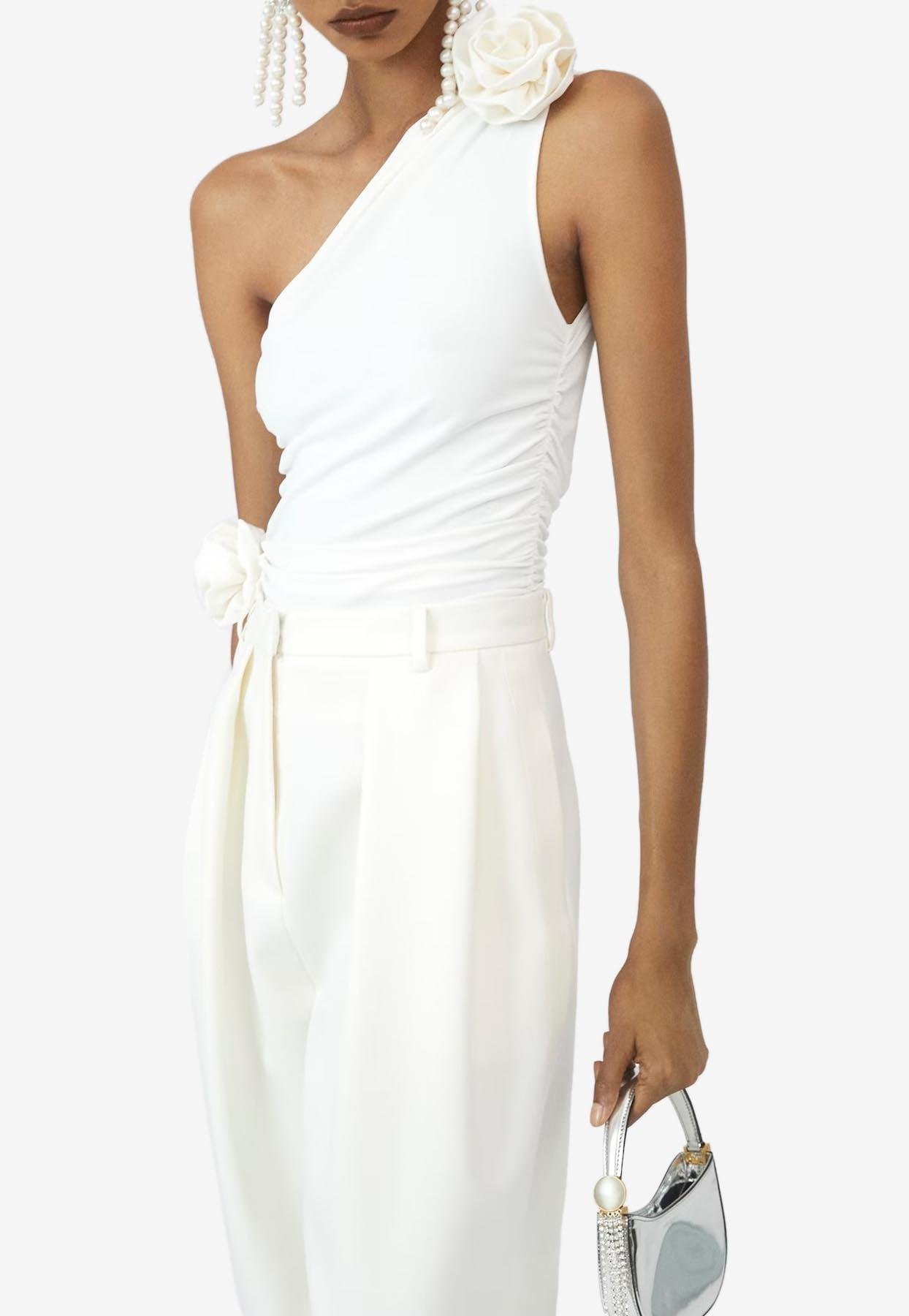 【関税込み】Magda Butrym ホワイト ワンショルダー トップス Magda Butrym One-Shoulder Ruched Top in White | Lyst