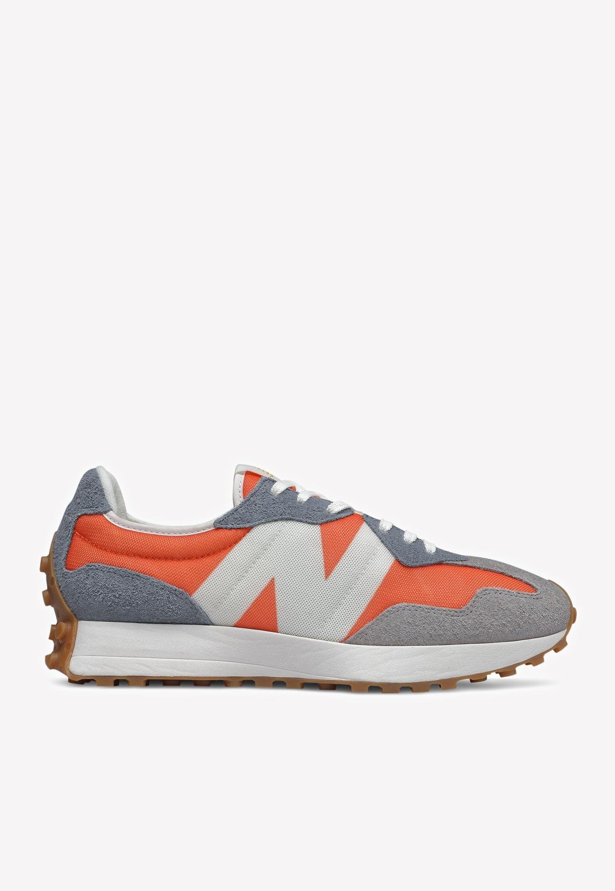 New Balance Suede 327 Retro Sneakers With Oversized 'n' Logo in Orange ...