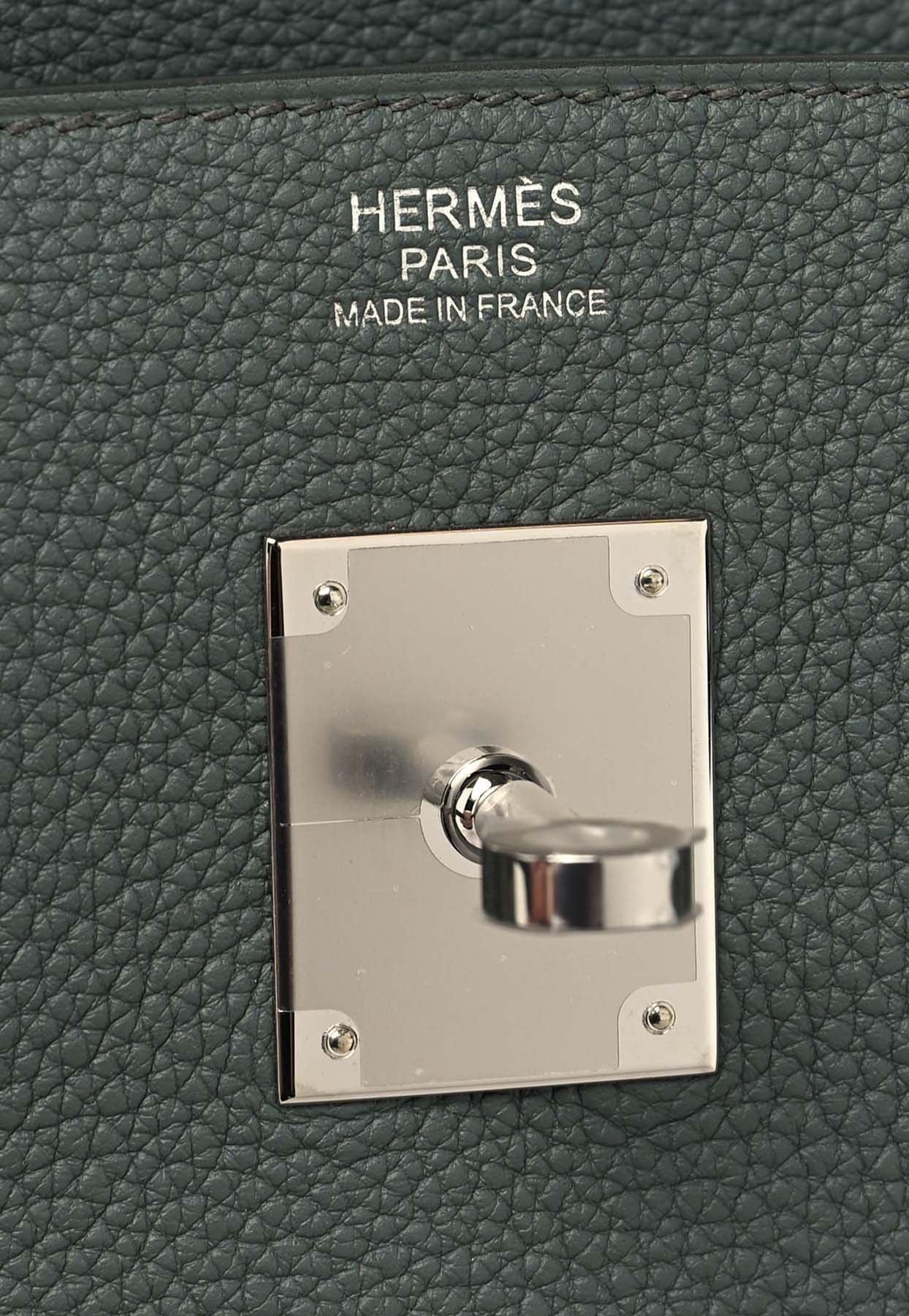 2019 Hermès Vert Amande Togo Leather Birkin 30cm