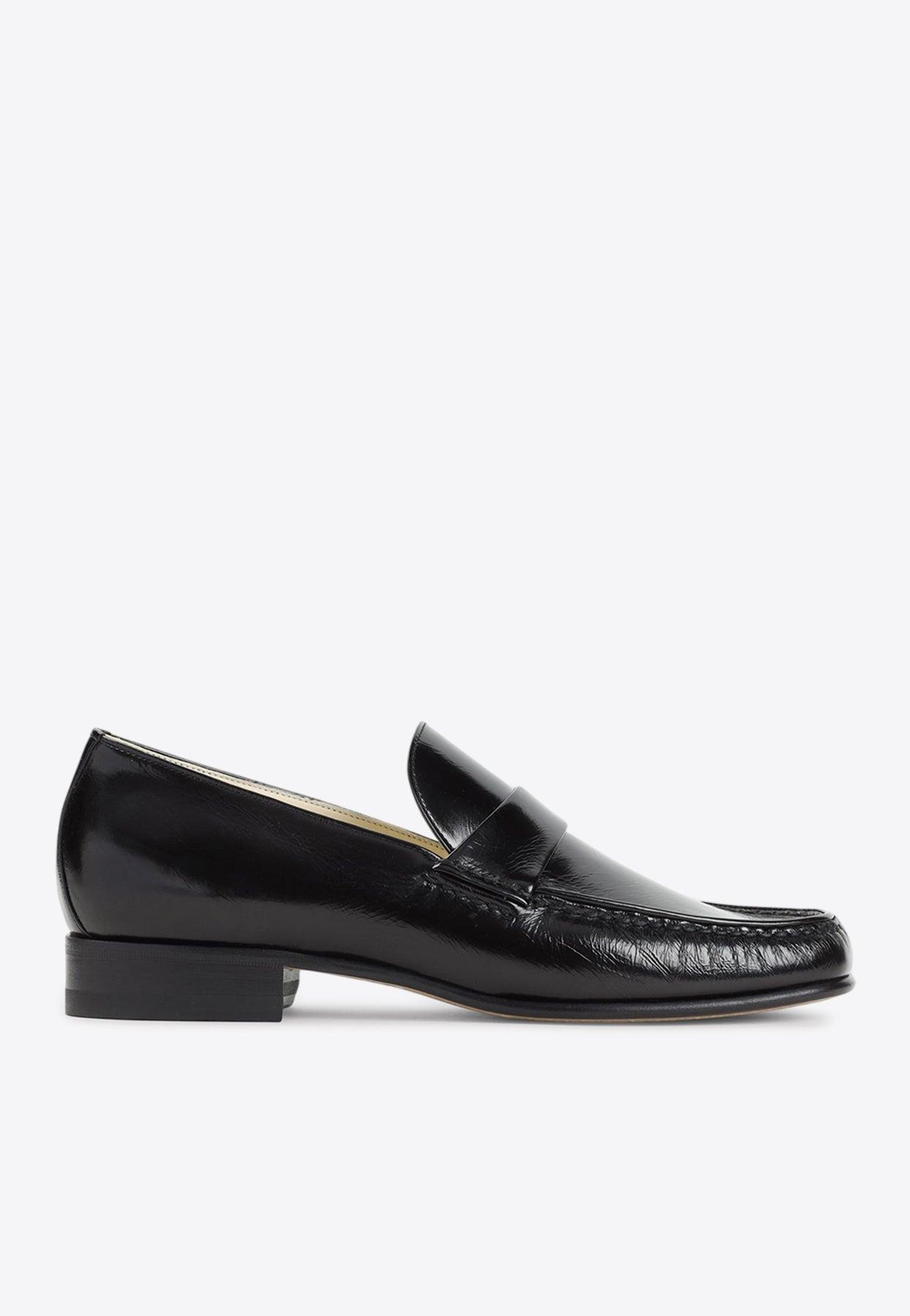 Phoebe Philo Calf Leather Loafers in Black | Lyst