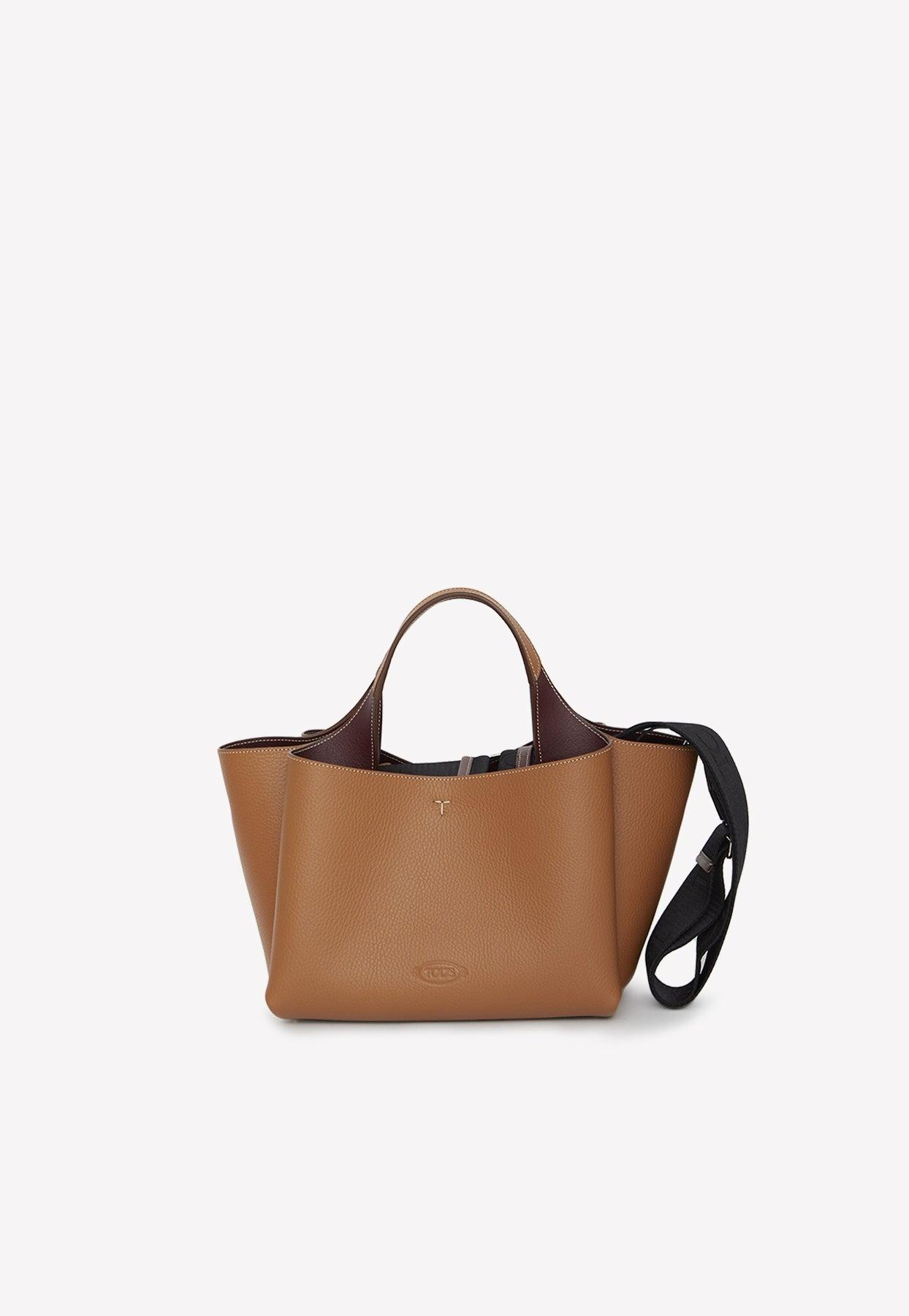 Tod's Logo Embossed Tote Bag In Grained Leather in White | Lyst